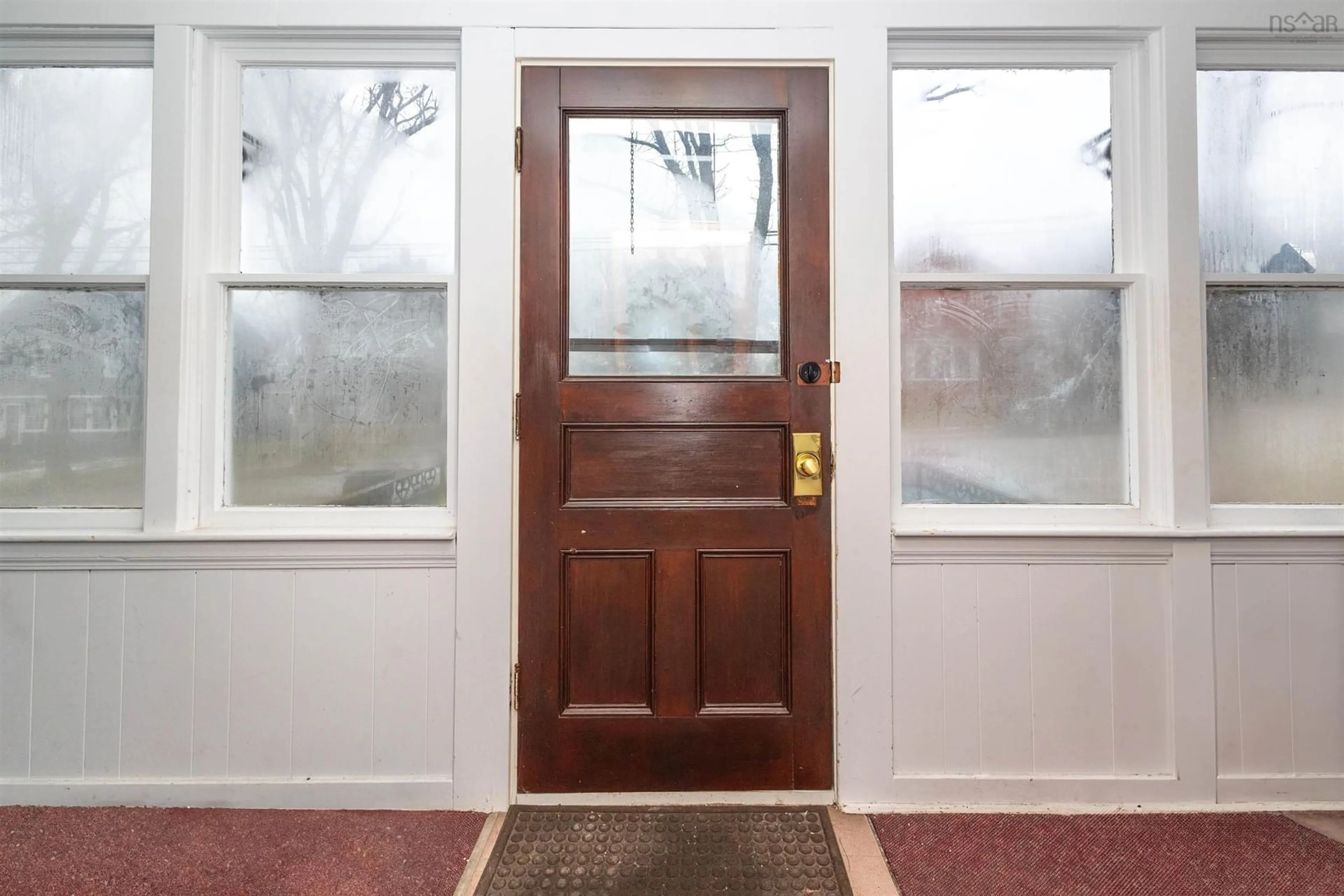 Indoor entryway for 208 Whitney Ave, Sydney Nova Scotia B1P 5A4