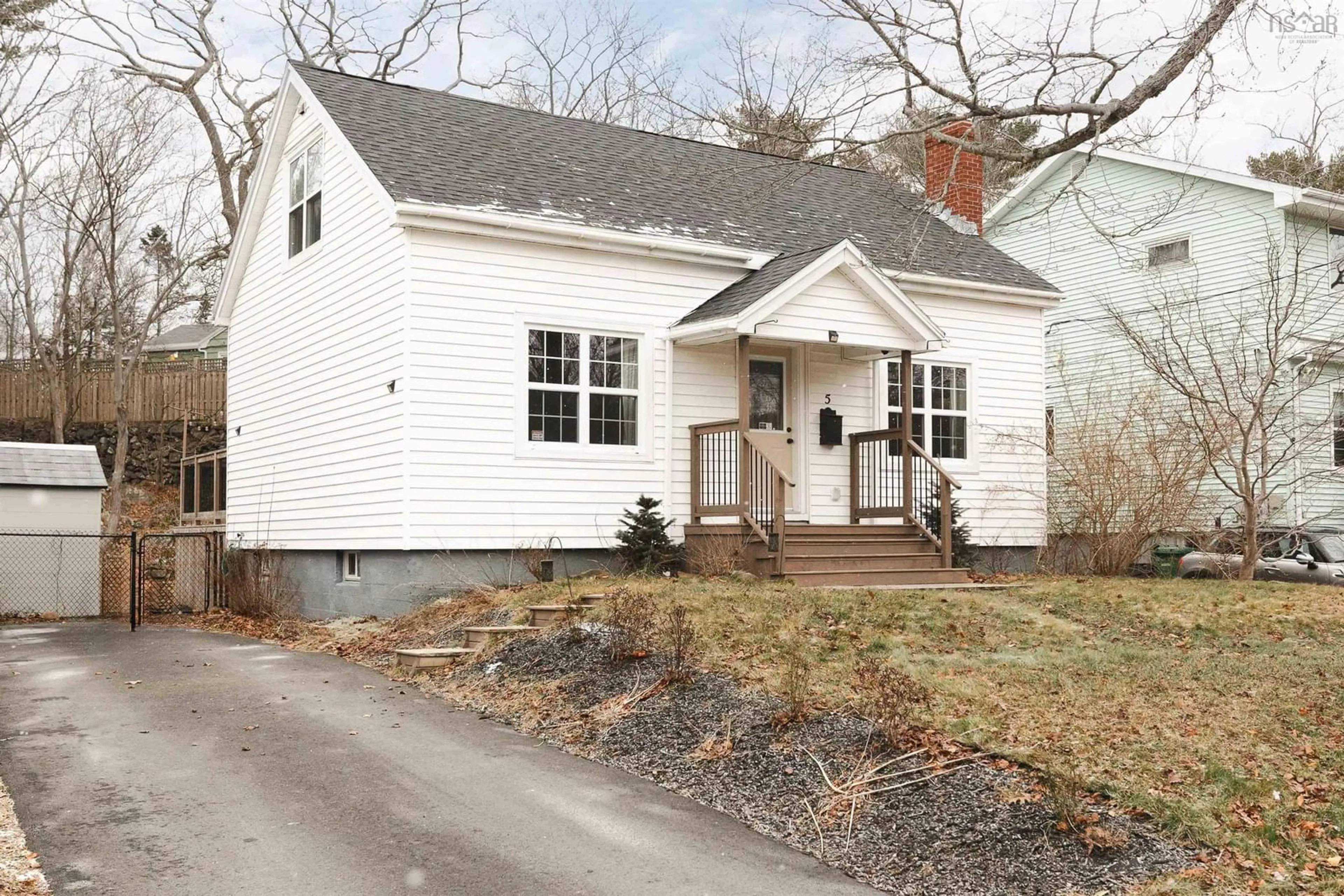 Home with vinyl exterior material, street for 5 Forward Ave, Halifax Nova Scotia B3P 1S3