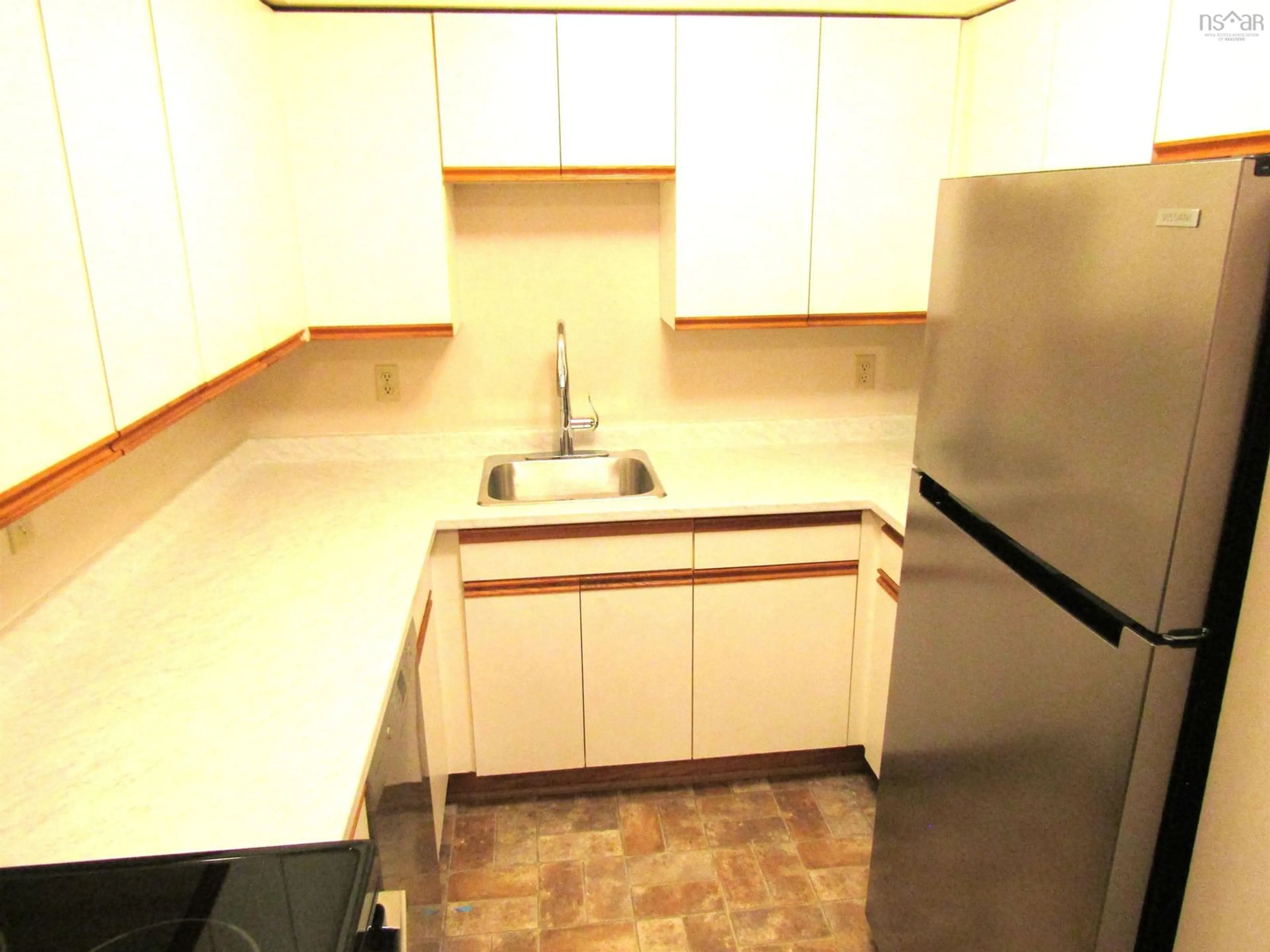 Standard kitchen, unknown for 5 Rose Way #13, Dartmouth Nova Scotia B2Y 4L9