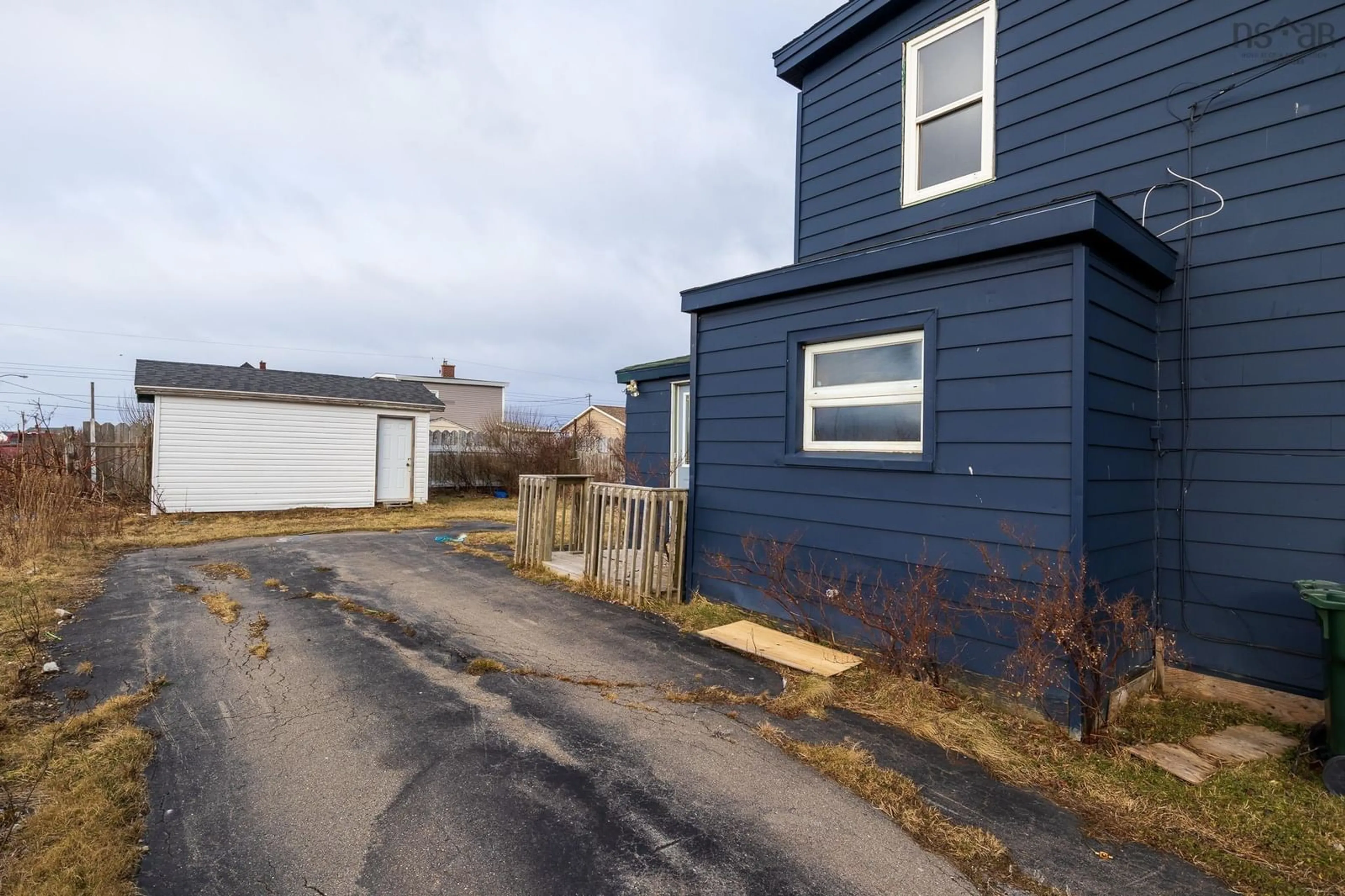 A pic from outside/outdoor area/front of a property/back of a property/a pic from drone, street for 19 Tenth St, Glace Bay Nova Scotia B1A 4L6