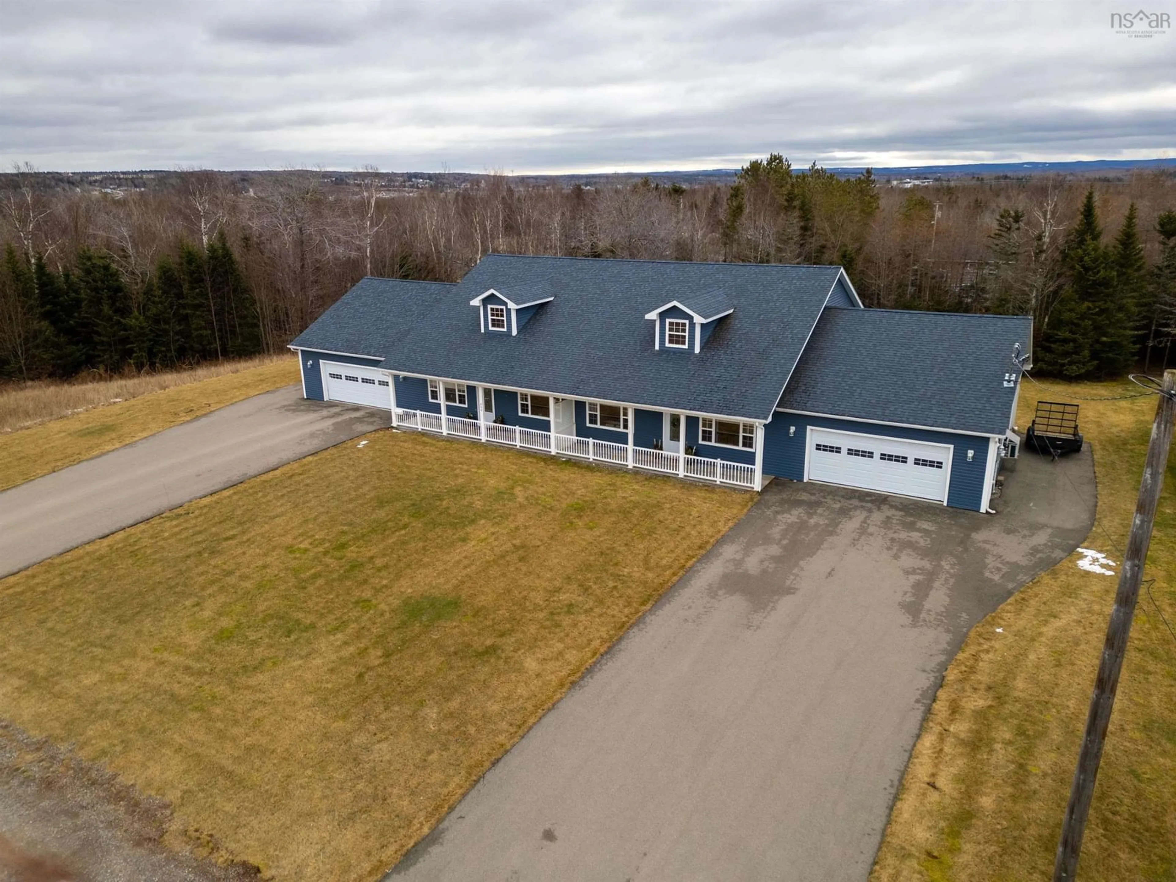 A pic from outside/outdoor area/front of a property/back of a property/a pic from drone, building for 335/337 Novak Dr, Westmount Nova Scotia B1R 0B2