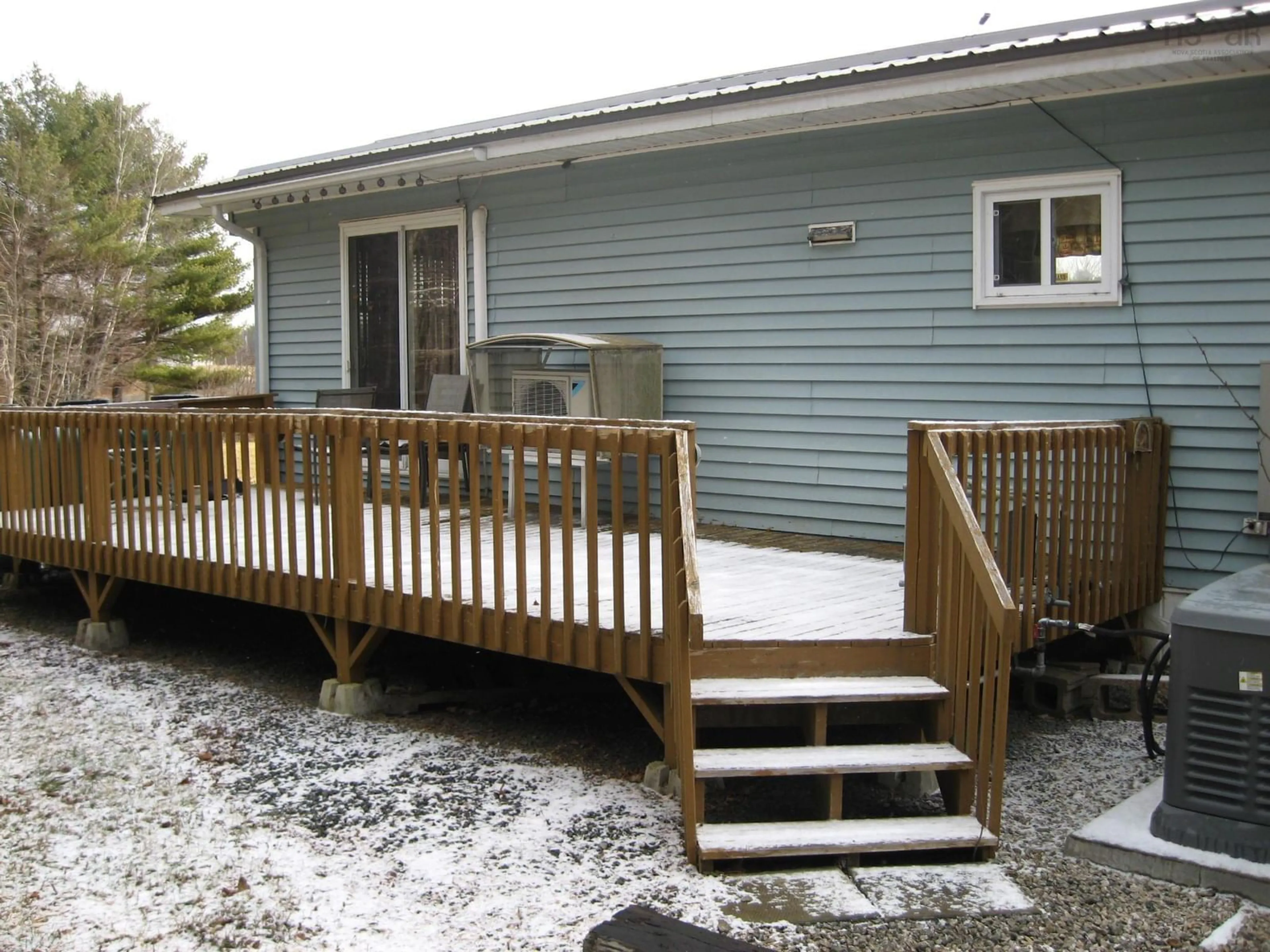 Patio, street for 164 New Cumberland Rd, Pleasantville Nova Scotia B0R 1G0