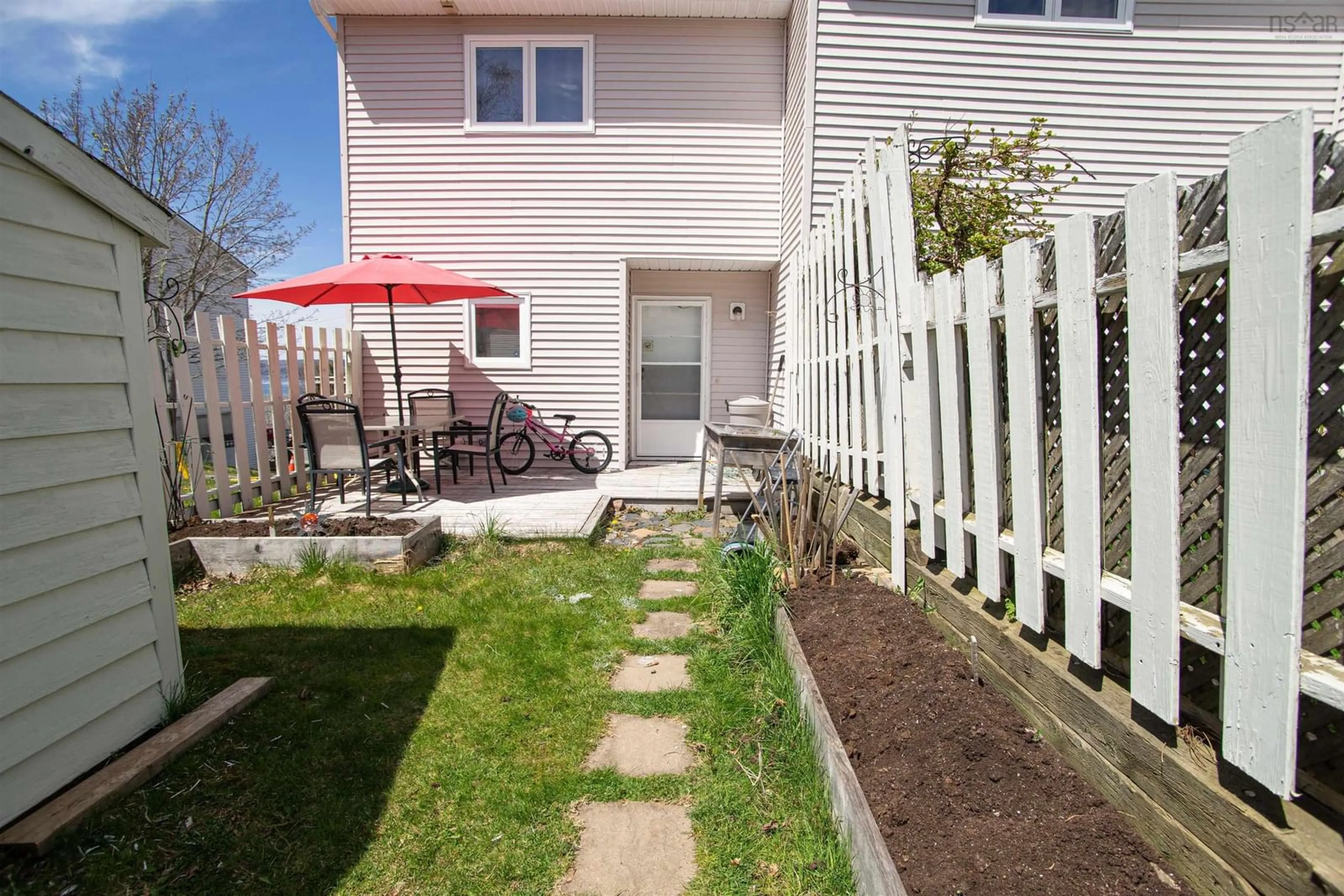 Patio, street for 507 Harbour View Cres, Cornwallis Park Nova Scotia B0S 1H0