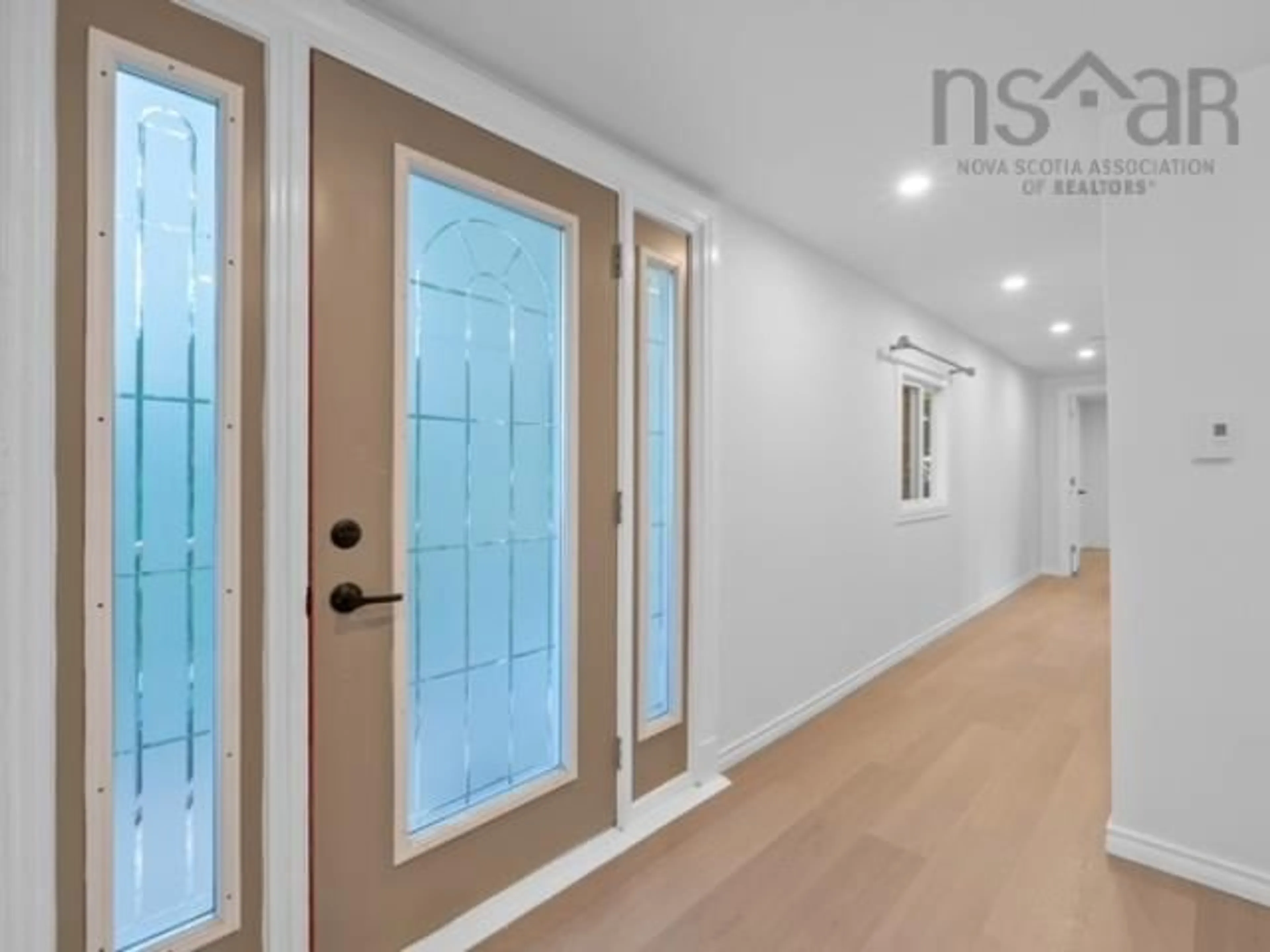 Indoor entryway for 104 Parkway Dr, New Minas Nova Scotia B4N 3T2