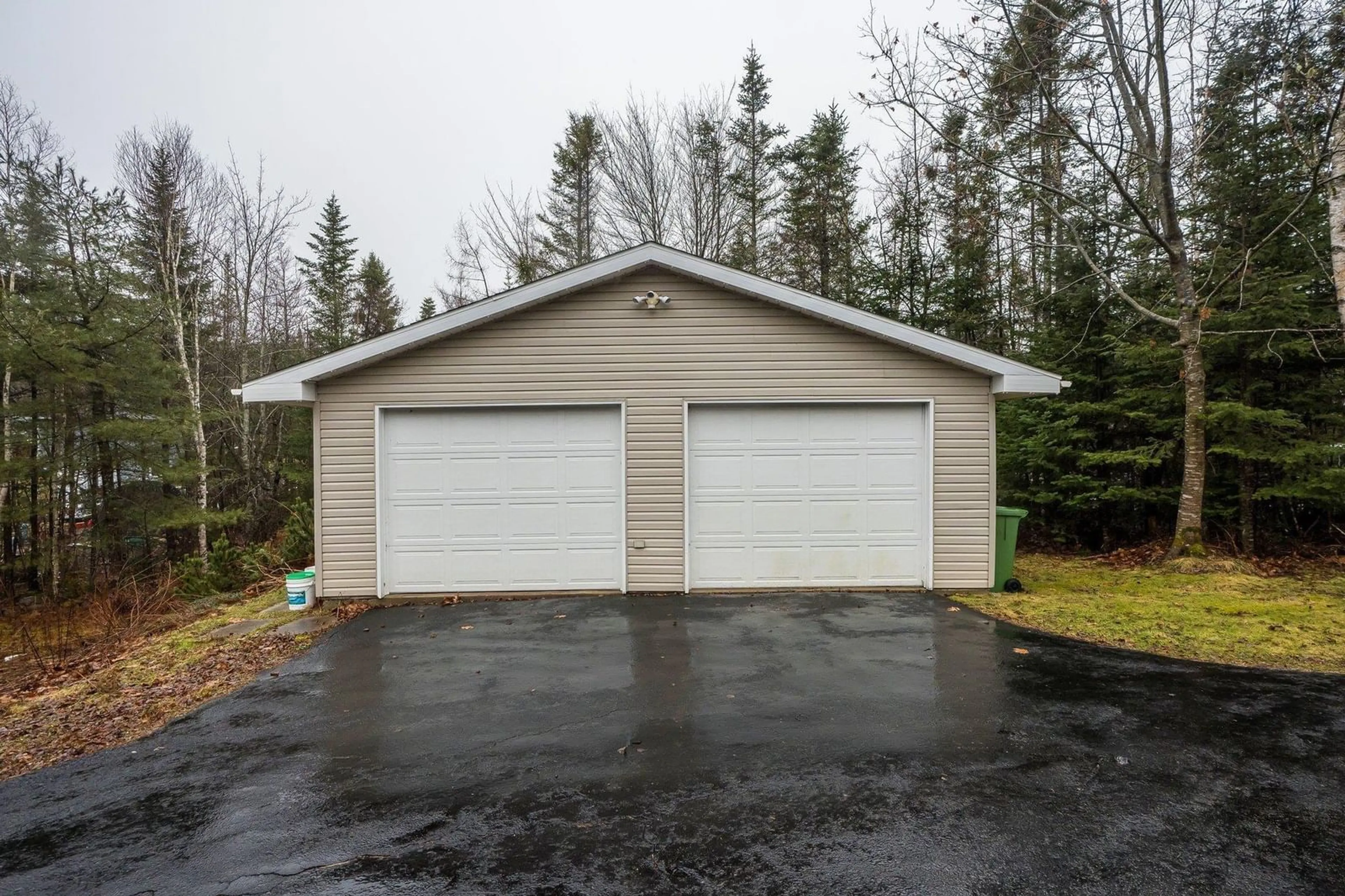 Indoor garage for 2 Willowdale Dr, Musquodoboit Nova Scotia B0J 2L0