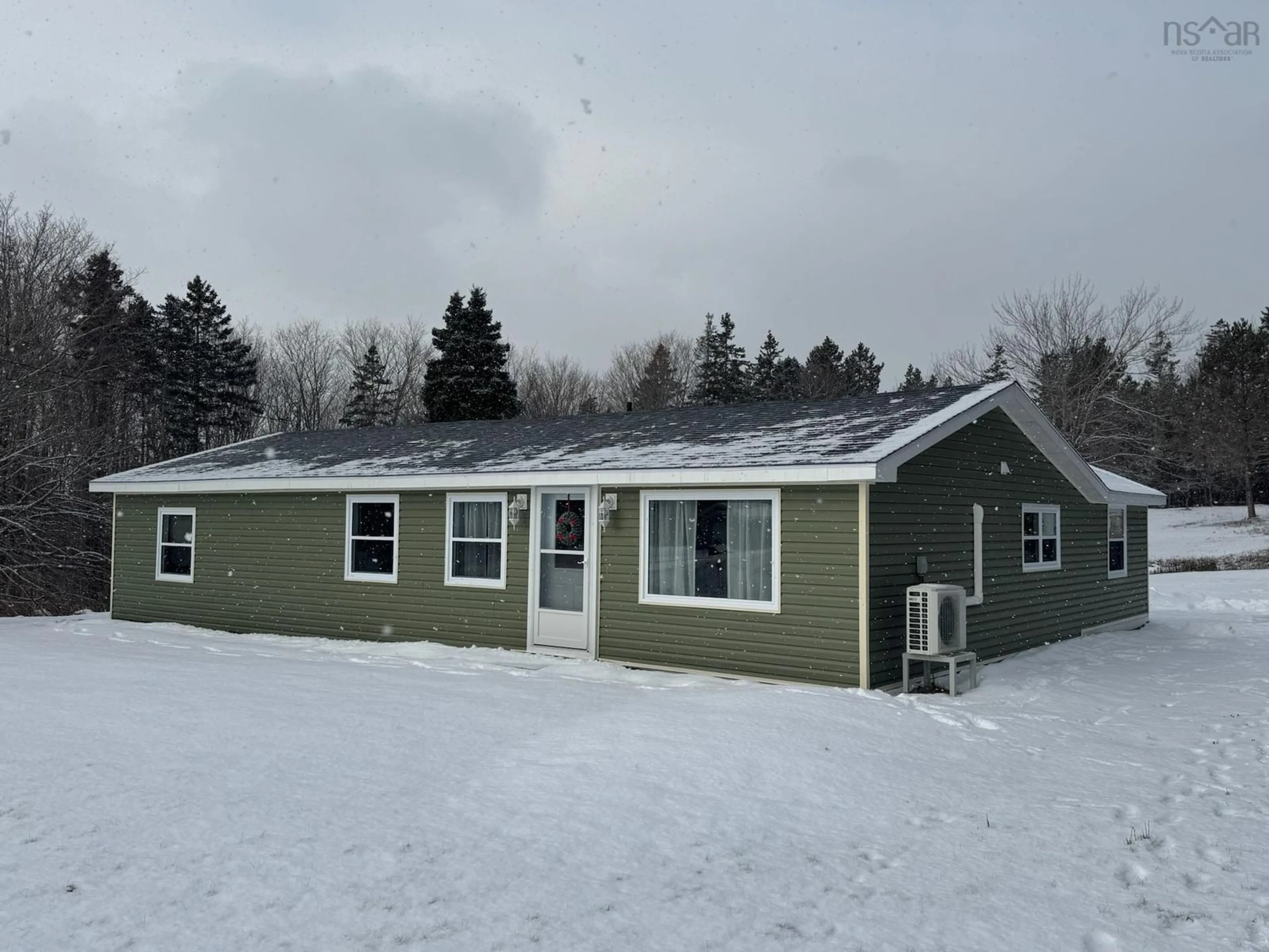 Home with vinyl exterior material, building for 10979 Highway 4, St. Peter's Nova Scotia B0E 3B0