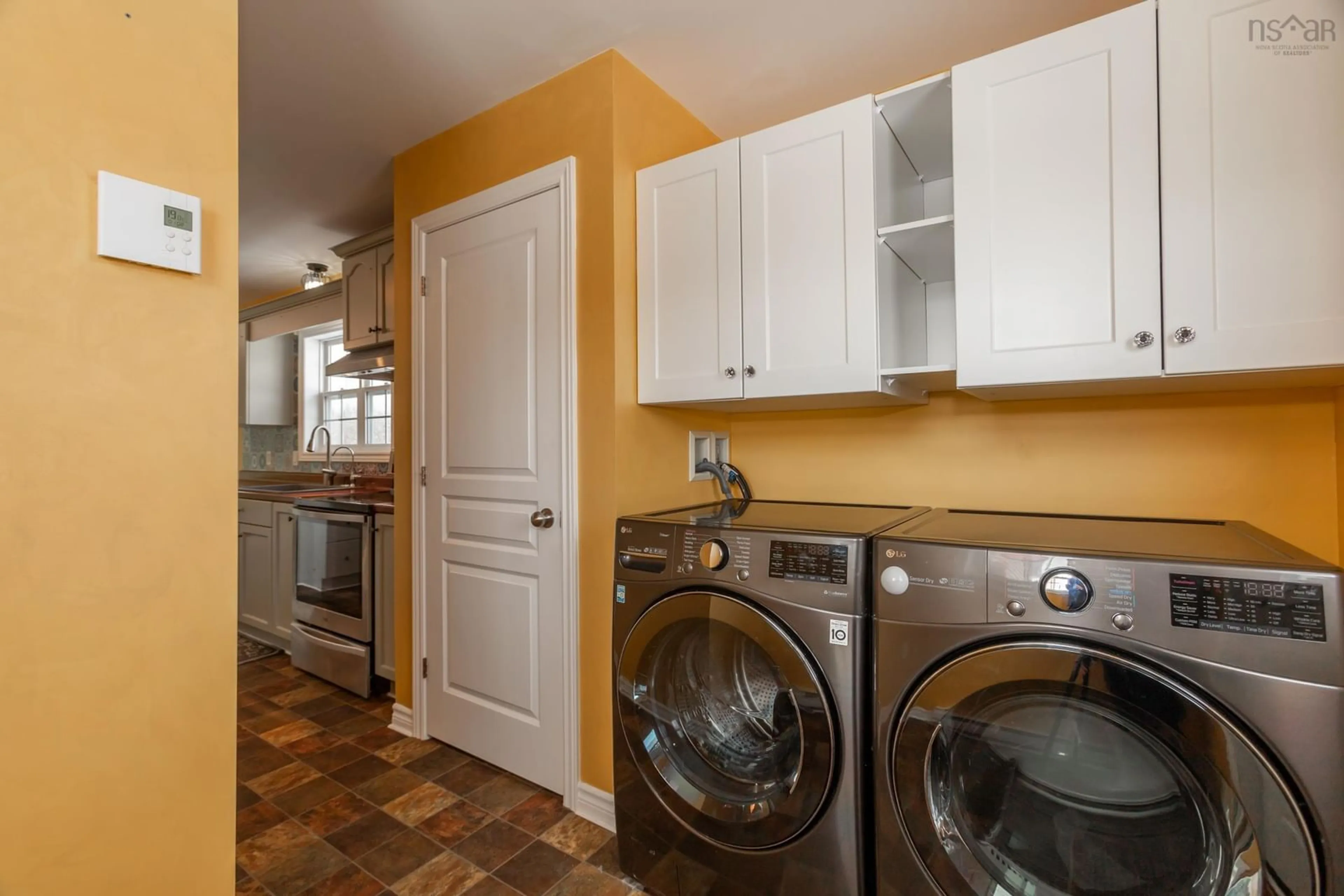 Laundry room for 31 Mills Mountain Rd, Granville Ferry Nova Scotia B0S 1A0