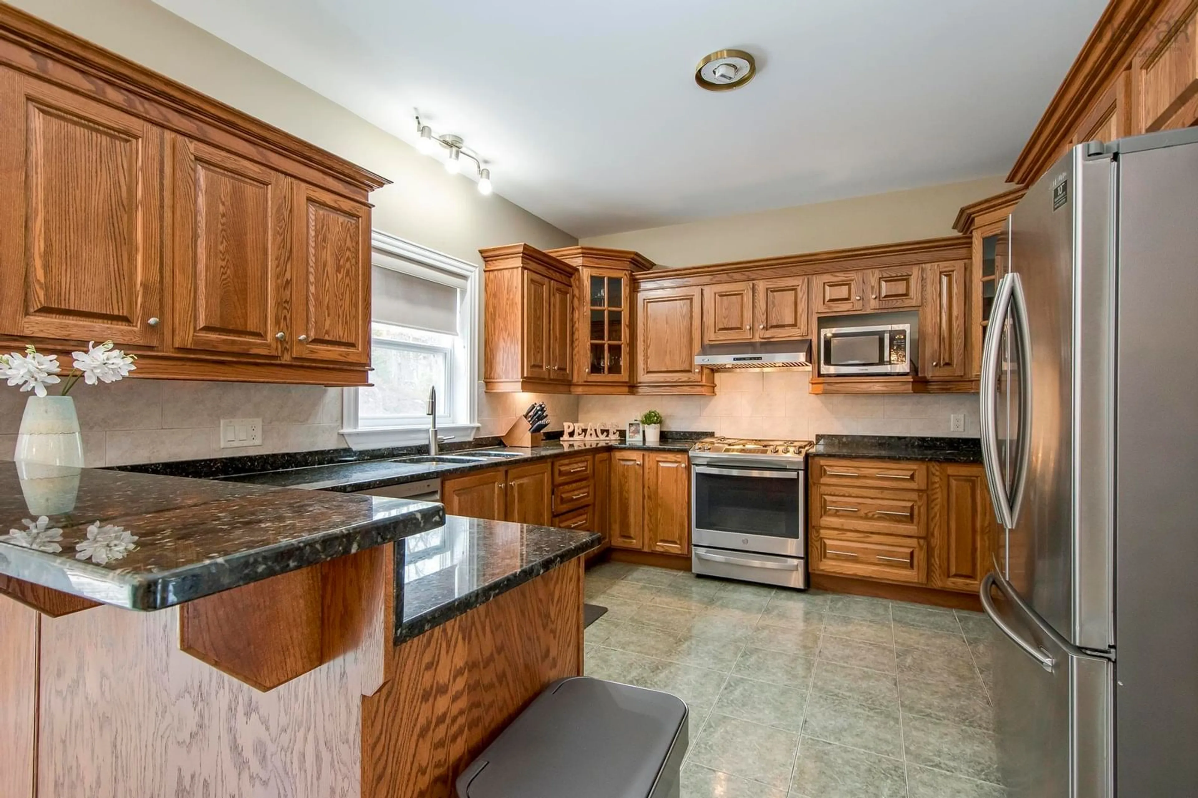 Standard kitchen, ceramic/tile floor for 165 Southgate Dr, Bedford Nova Scotia B4A 4L2