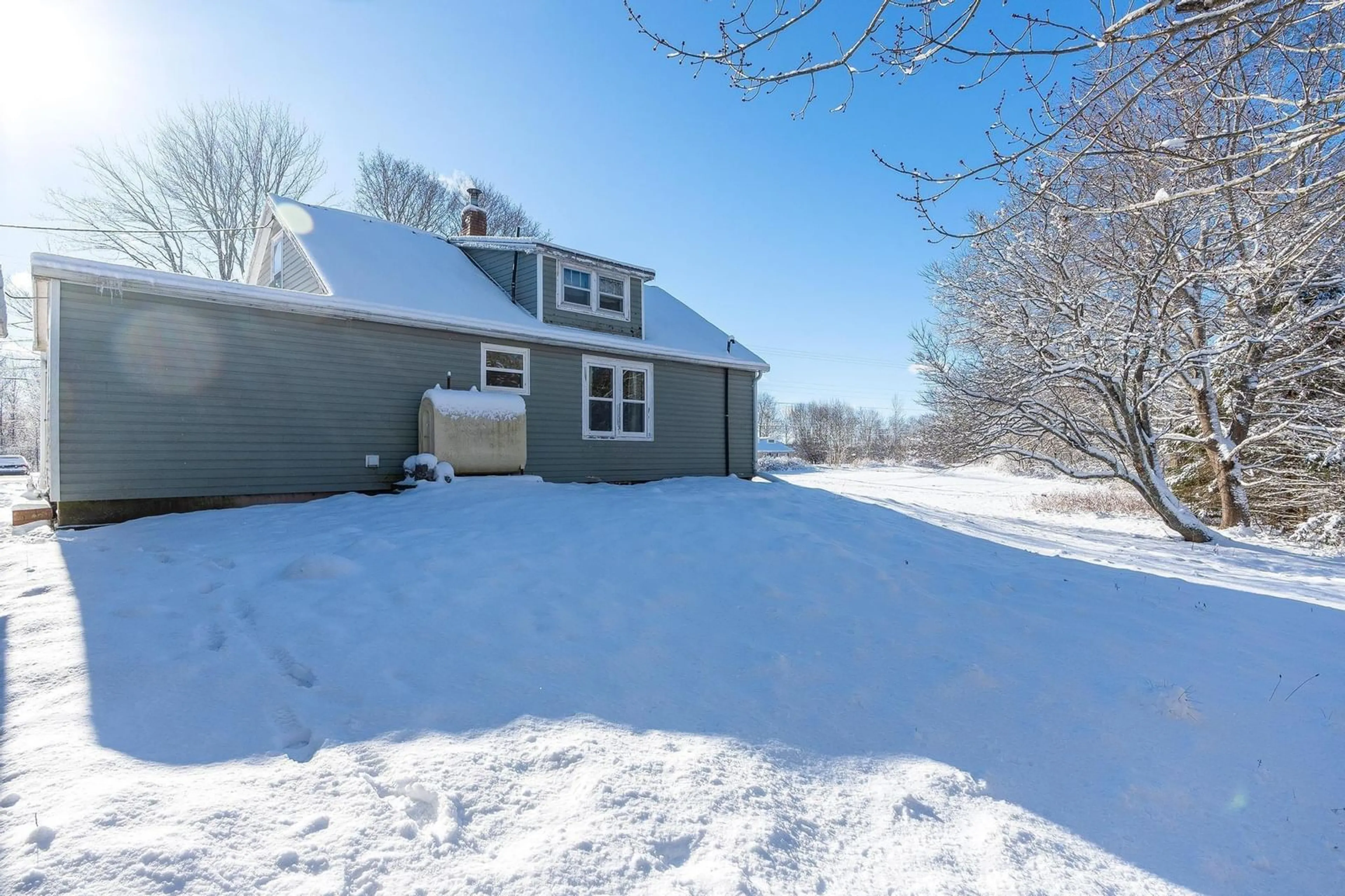 A pic from outside/outdoor area/front of a property/back of a property/a pic from drone, street for 14275 Highway 1, Wilmot Nova Scotia B0P 1W0