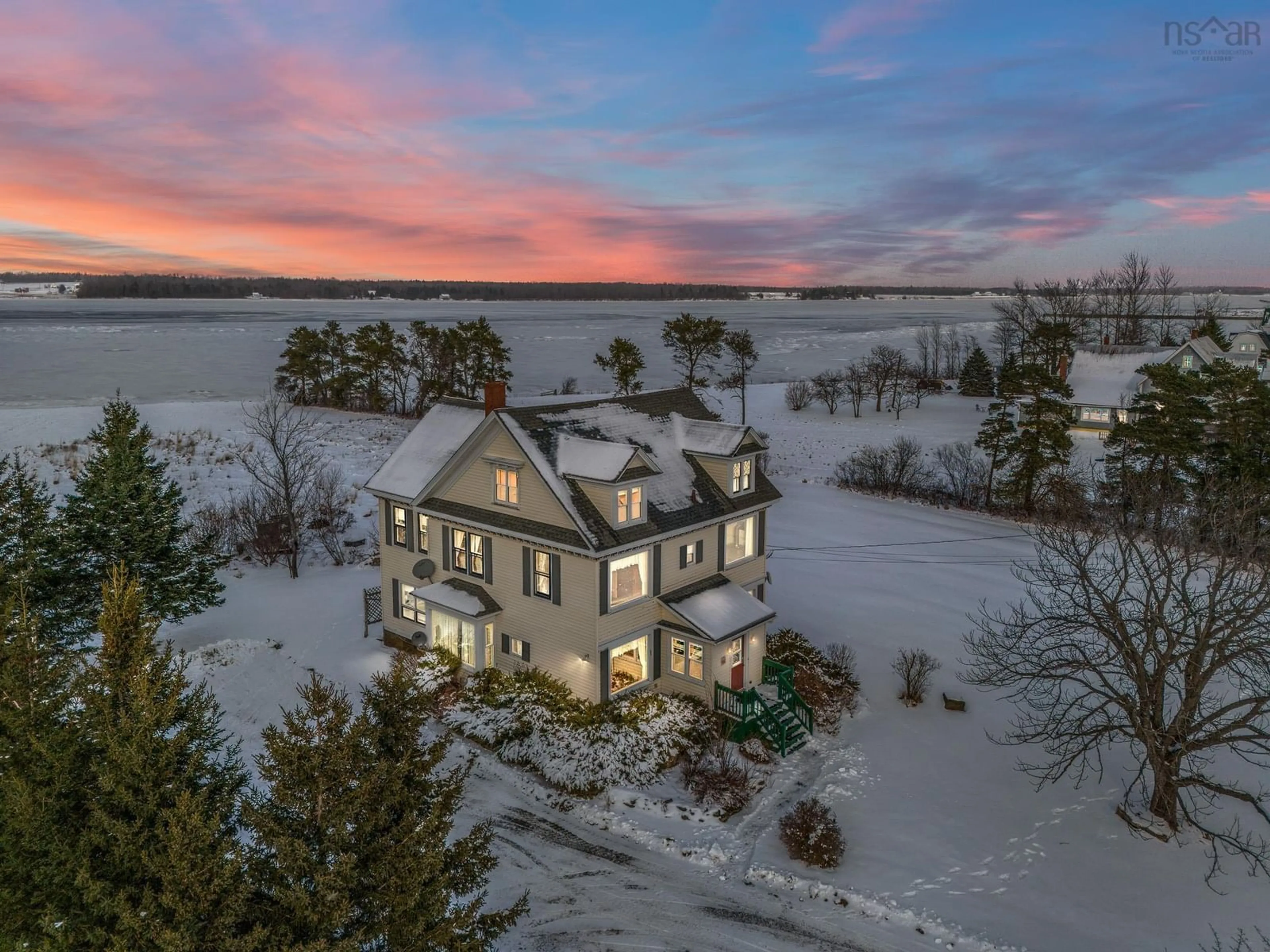 A pic from outside/outdoor area/front of a property/back of a property/a pic from drone, water/lake/river/ocean view for 13769 Highway 6, Wallace Nova Scotia B0K 1Y0