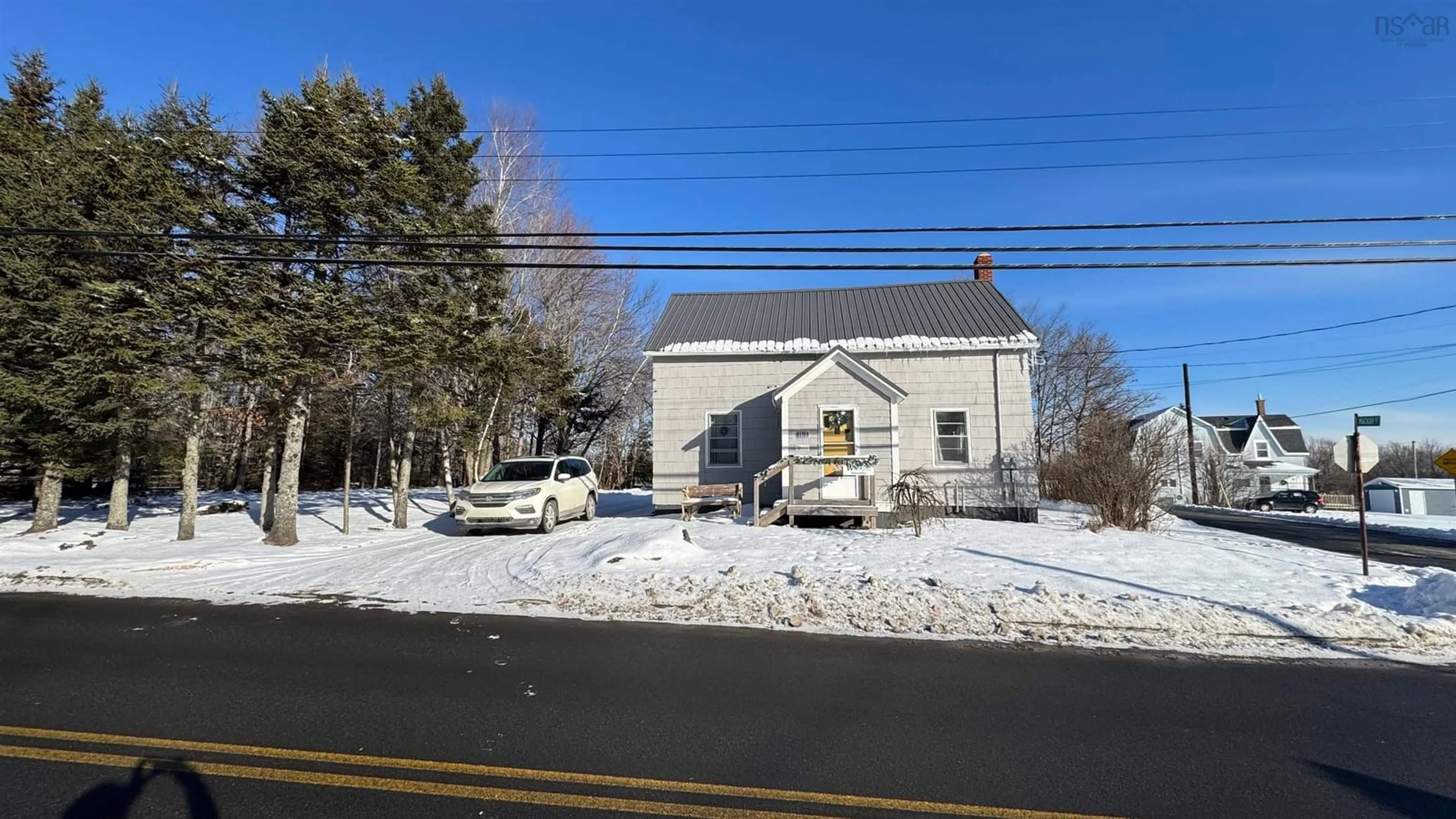 Unknown for 2112 Cowan St, Westville Nova Scotia B0K 2A0