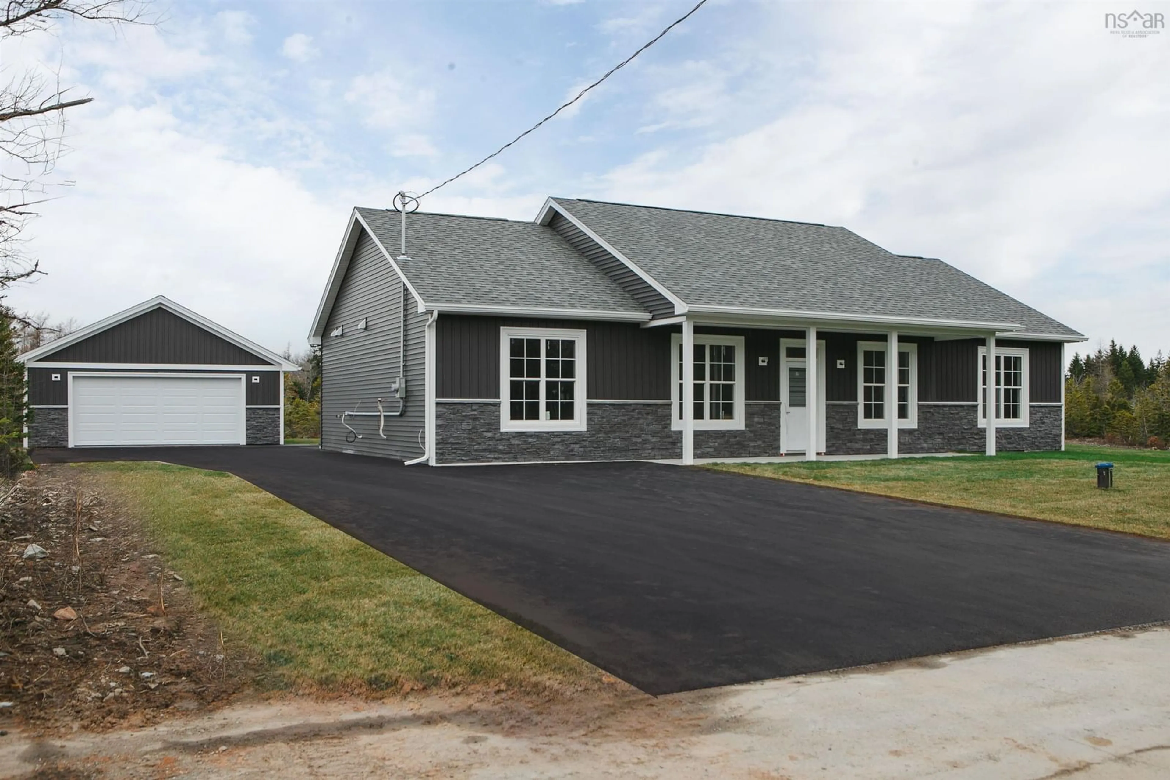 Home with vinyl exterior material, street for 124 Diamond Lane, Middle Sackville Nova Scotia B4E 3H5