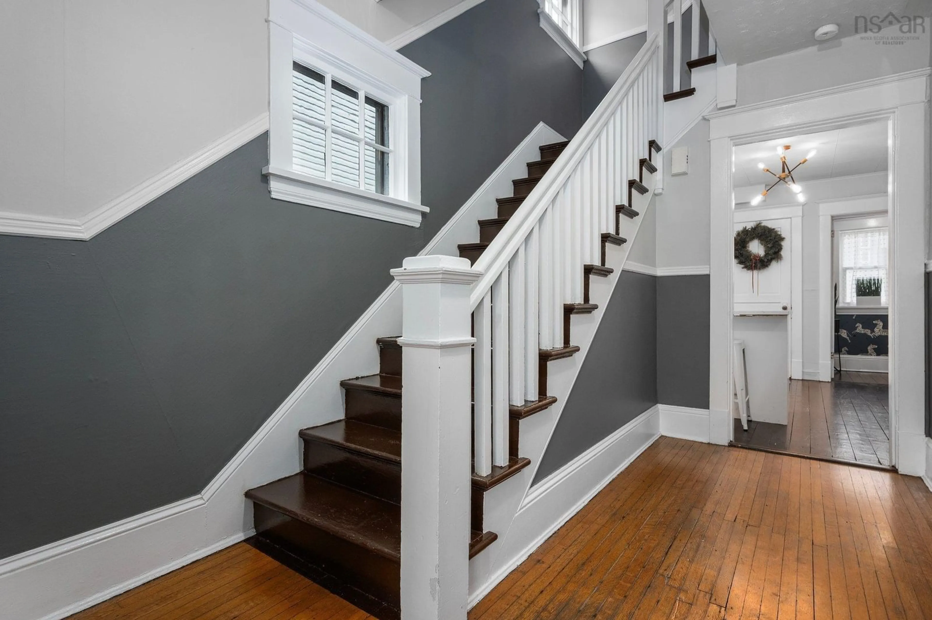 Stairs for 2732 Fern Lane, Halifax Nova Scotia B3K 4L4