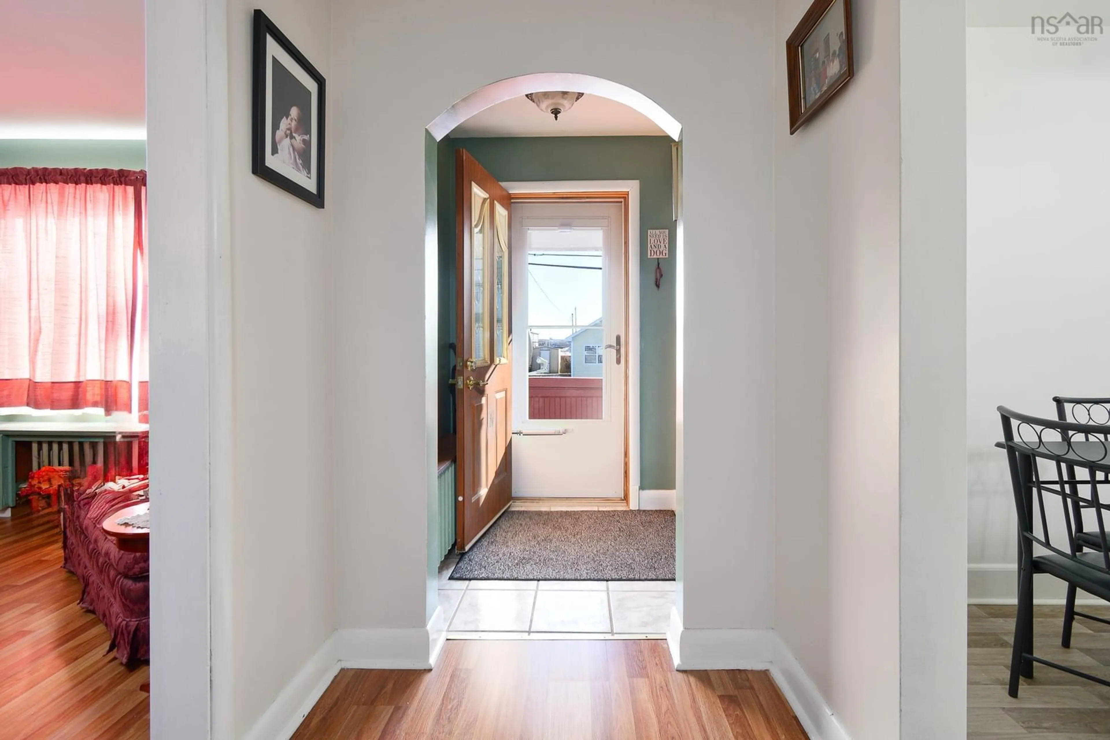 Indoor entryway for 193 Henry St, Whitney Pier Nova Scotia B1N 2H4