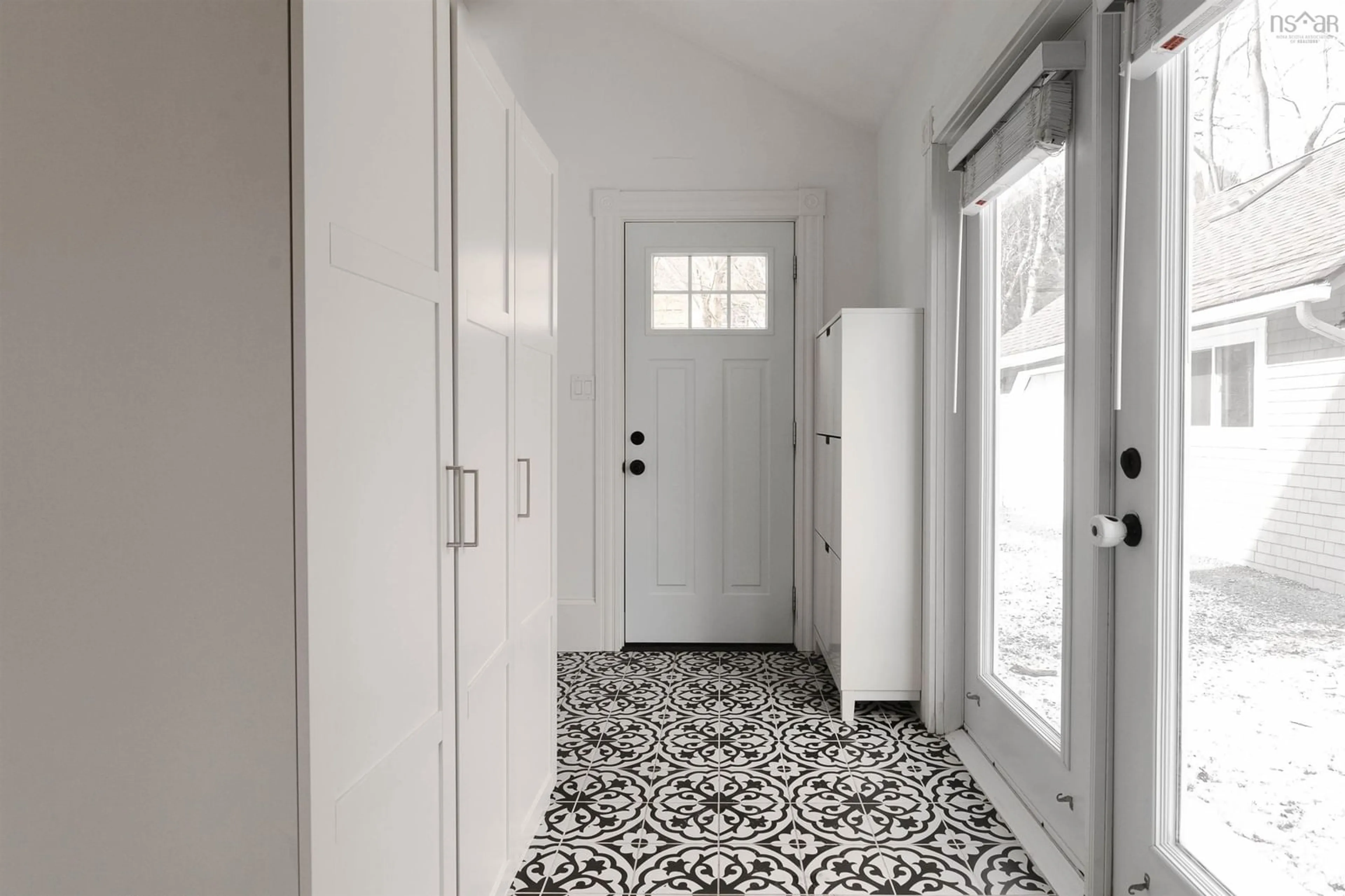 Indoor entryway for 5 Pine St, Bedford Nova Scotia B4A 2A8