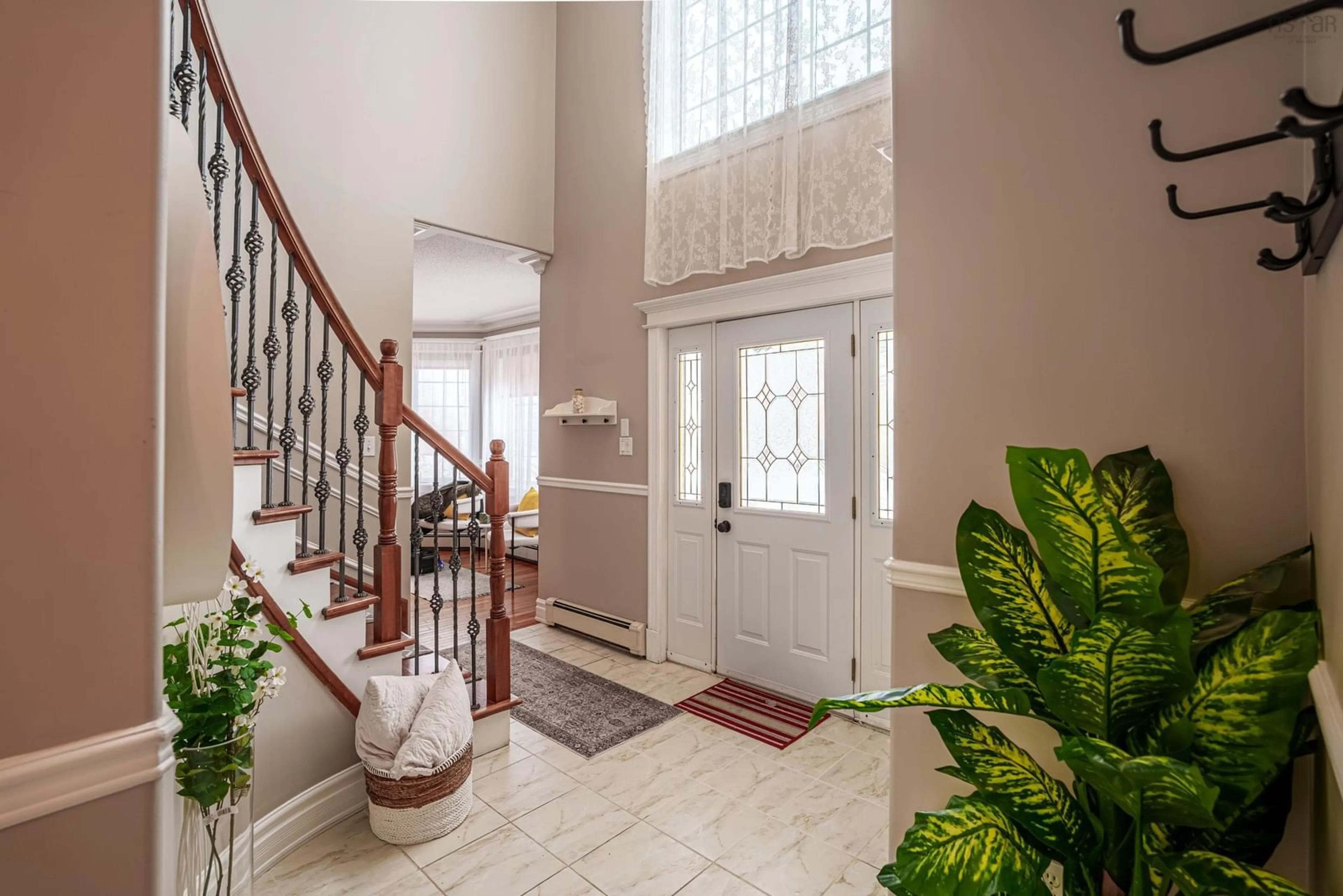 Indoor foyer for 337 Southgate Dr, Bedford Nova Scotia B4A 4M6