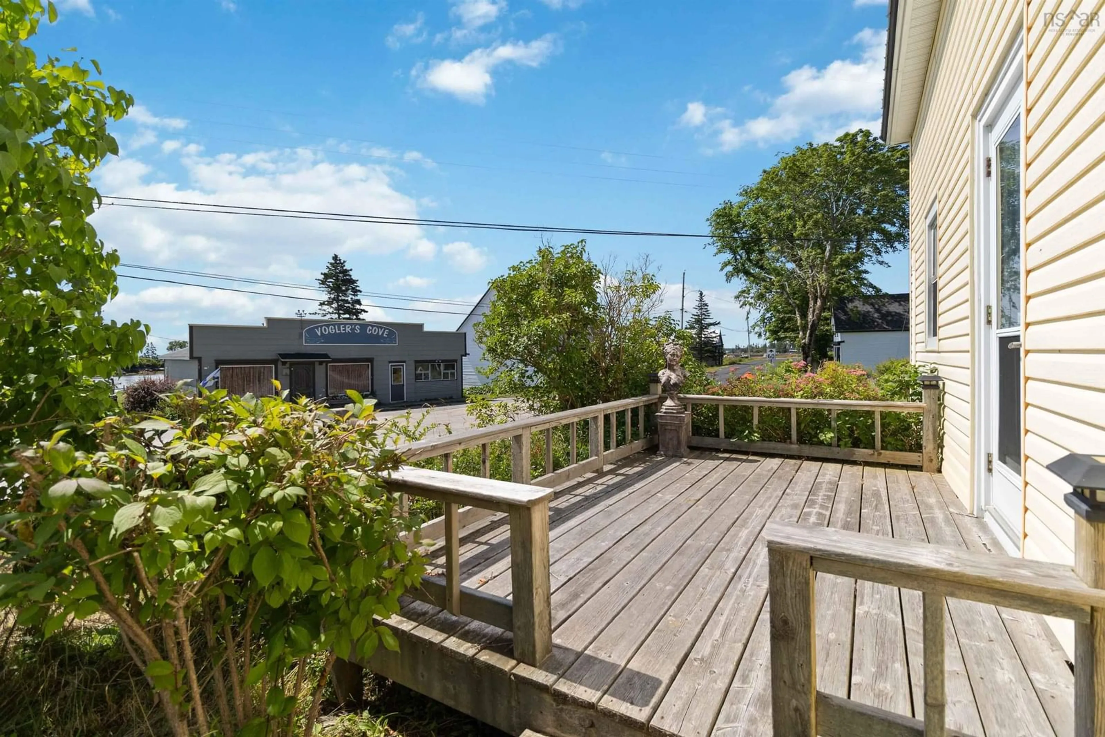 Patio, unknown for 8754 Highway 331, Voglers Cove Nova Scotia B0J 2H0