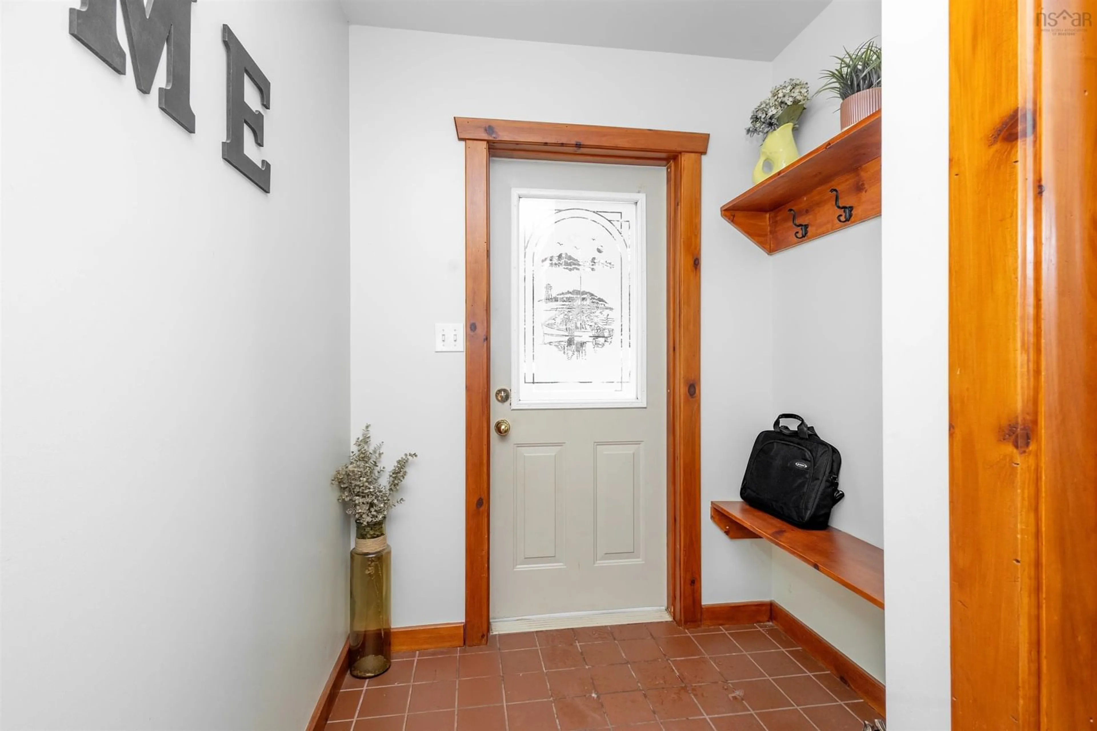 Indoor entryway for 5211 Grand Mira North, Mira Nova Scotia B1K 1P9