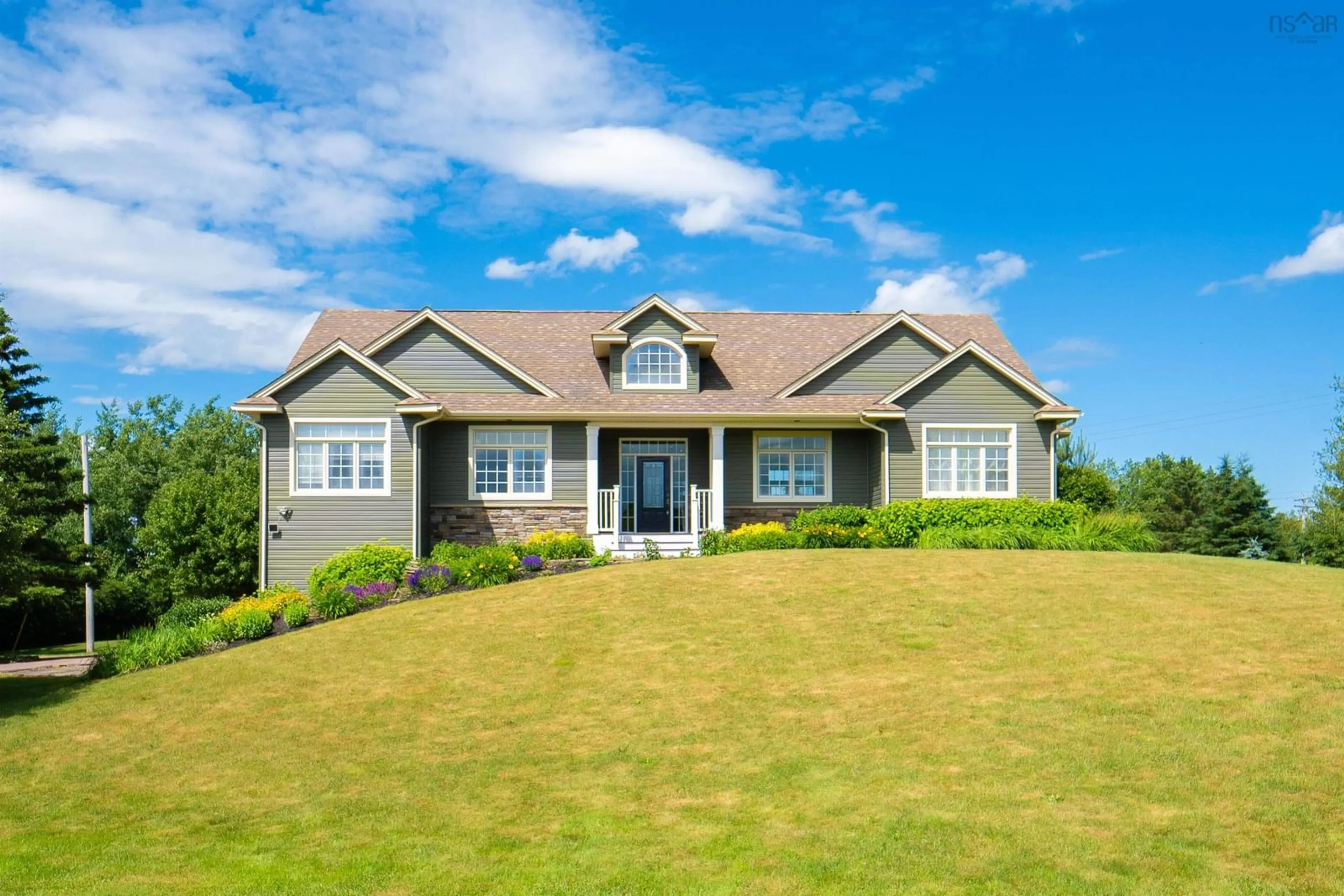 Home with vinyl exterior material, unknown for 37 Duckling Dell, Amherst Nova Scotia B4H 3Y2