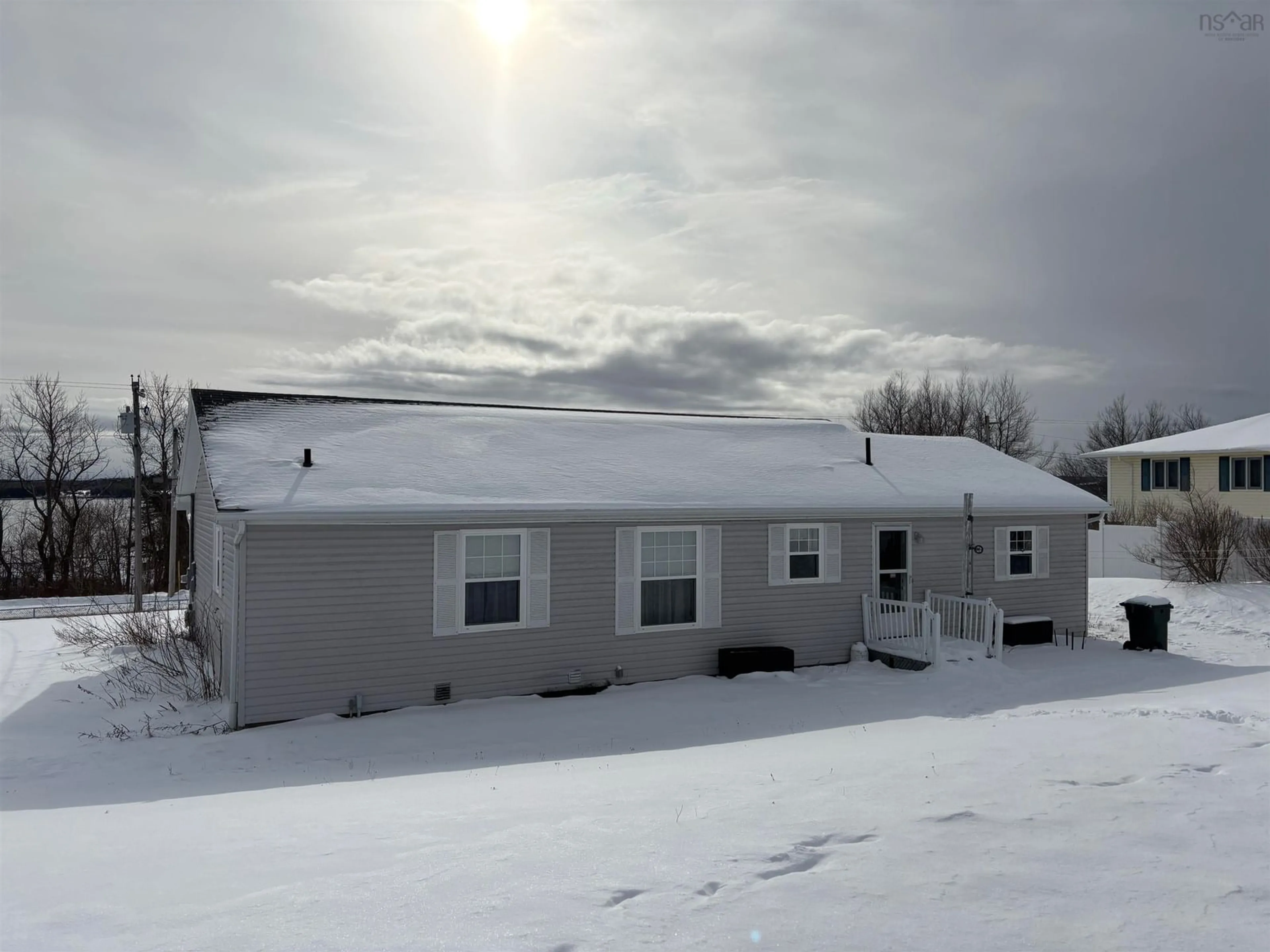 Home with vinyl exterior material, building for 77 Meech Avenue, North Sydney Nova Scotia B2A 1R9