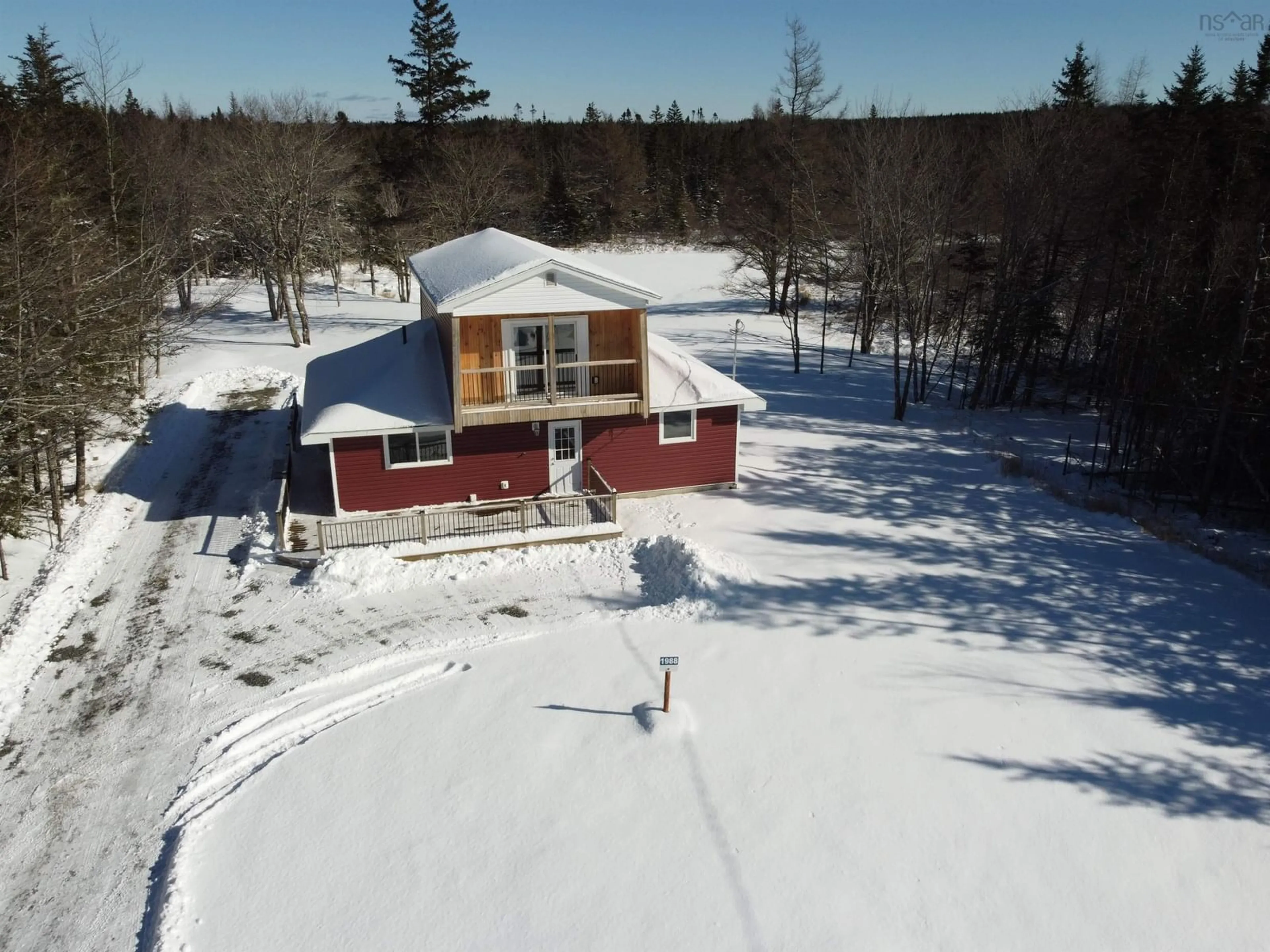 A pic from outside/outdoor area/front of a property/back of a property/a pic from drone, unknown for 1988 New Chester Rd, New Chester Nova Scotia B0J 2K0