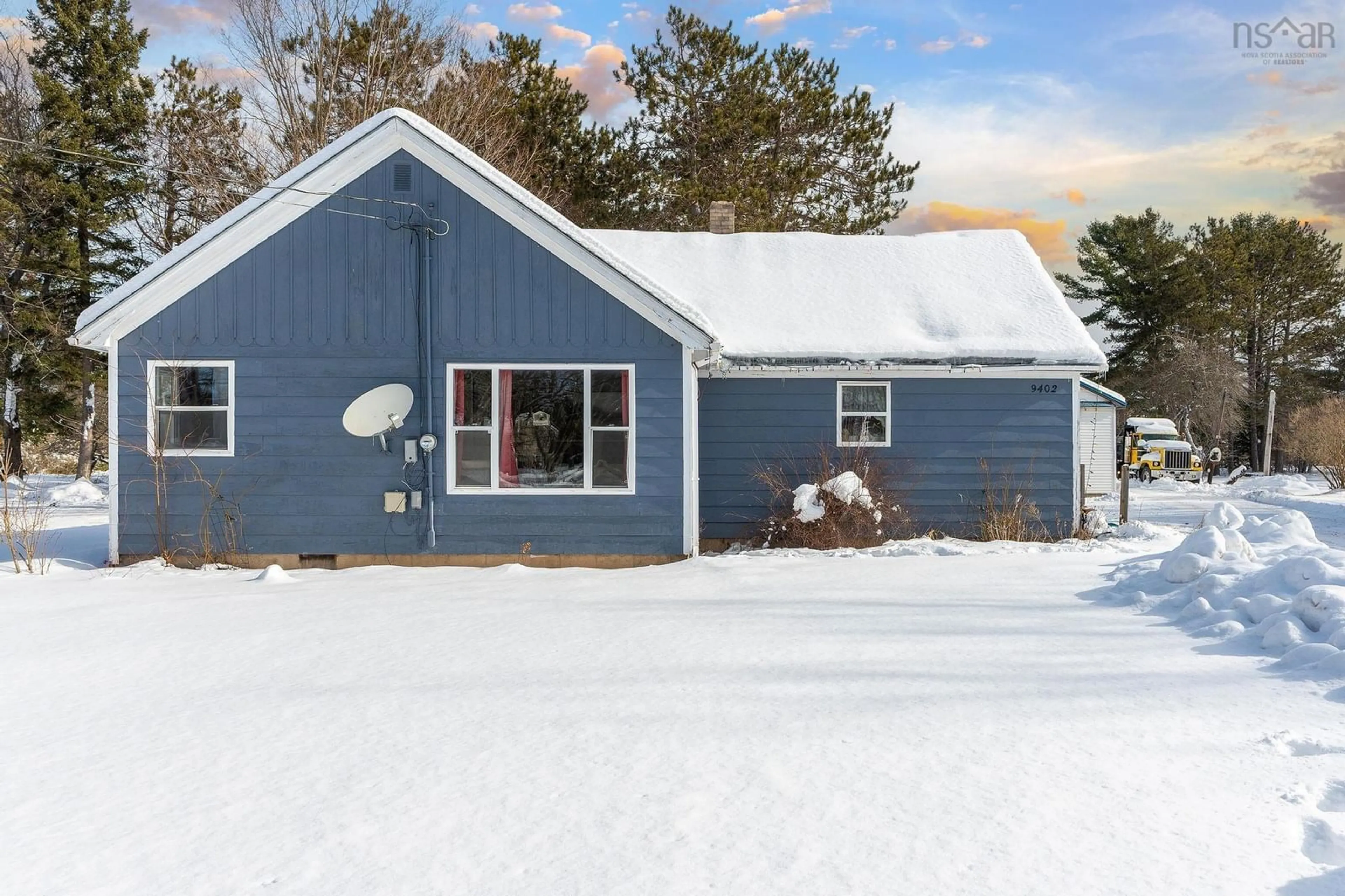 Home with vinyl exterior material, street for 9402 Highway 10, Nictaux Nova Scotia B0S 1P0