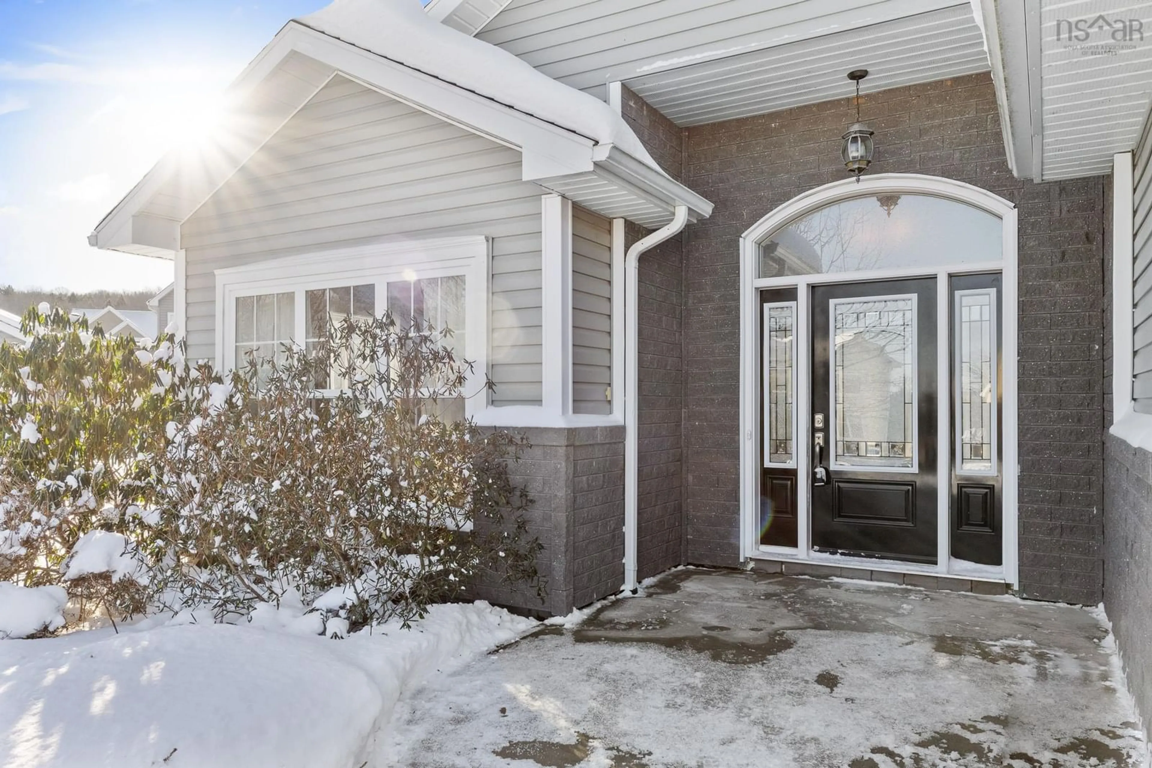 Indoor entryway for 56 Dalhousie Ave, Kentville Nova Scotia B4N 5E5