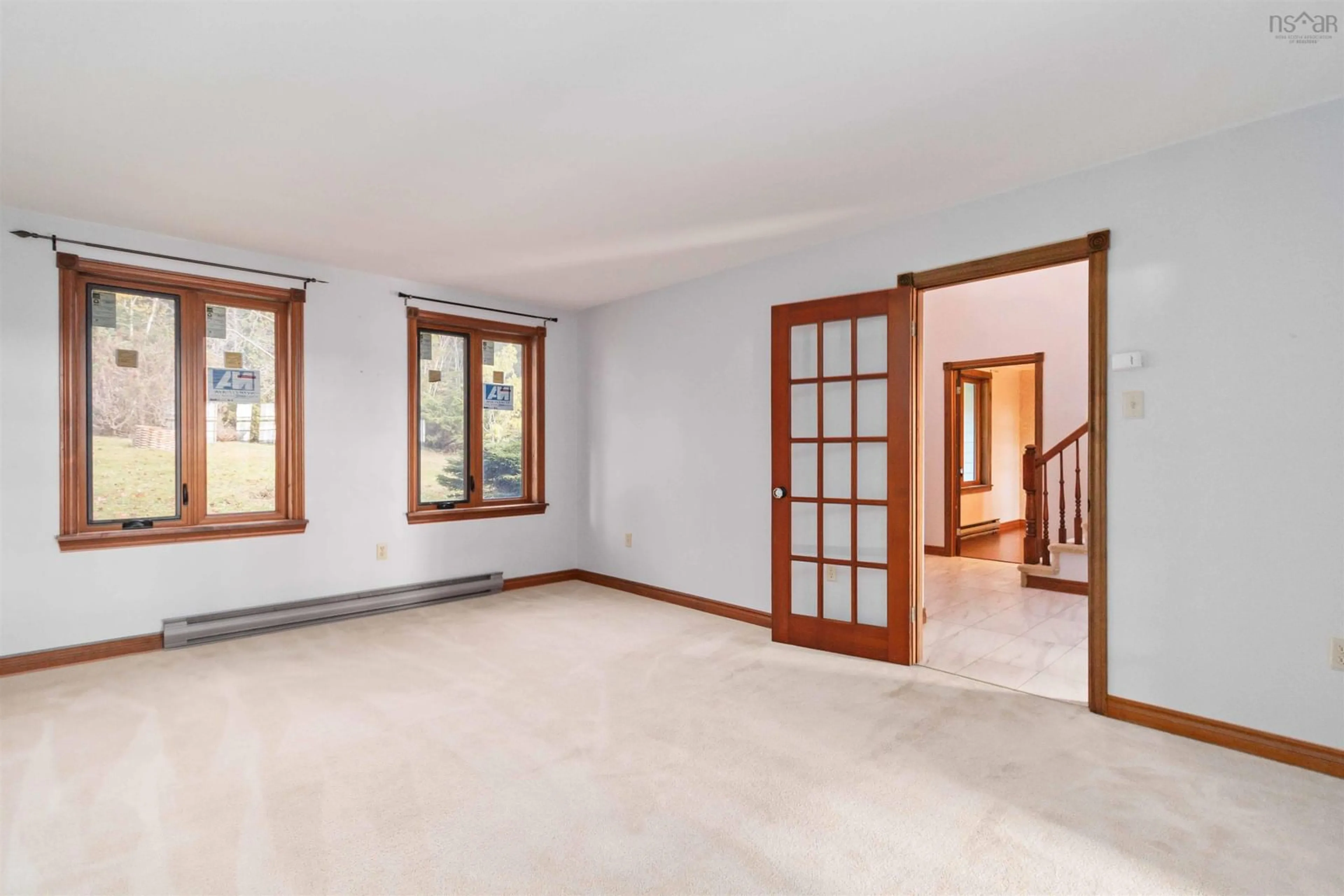 Indoor foyer for 221 Hillside Drive, Boutiliers Point Nova Scotia B3Z 1W9