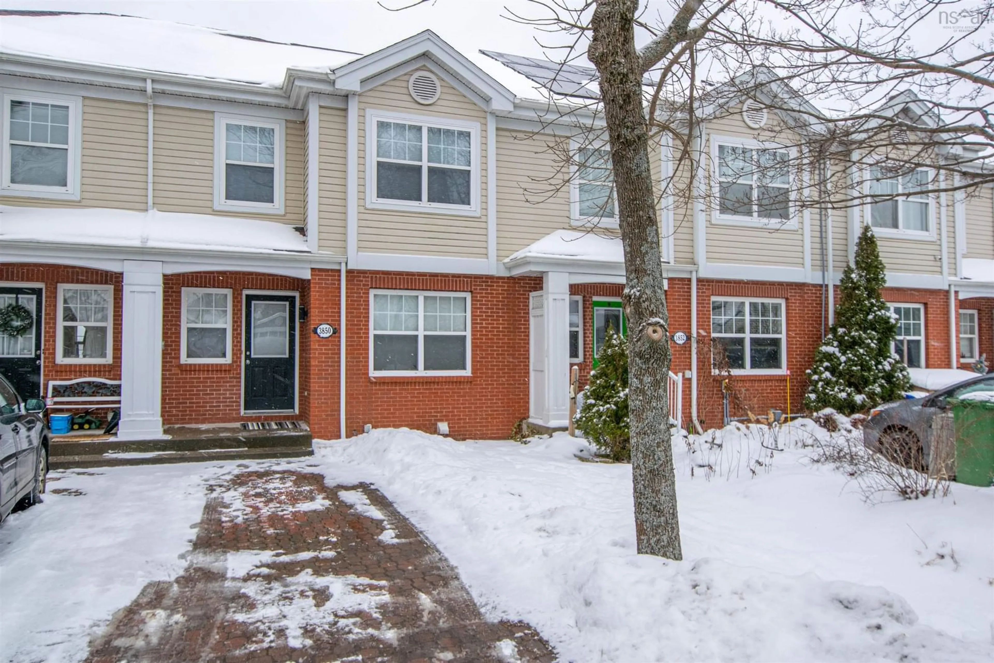 Unknown for 3850 Memorial Dr, Halifax Peninsula Nova Scotia B3K 6R6
