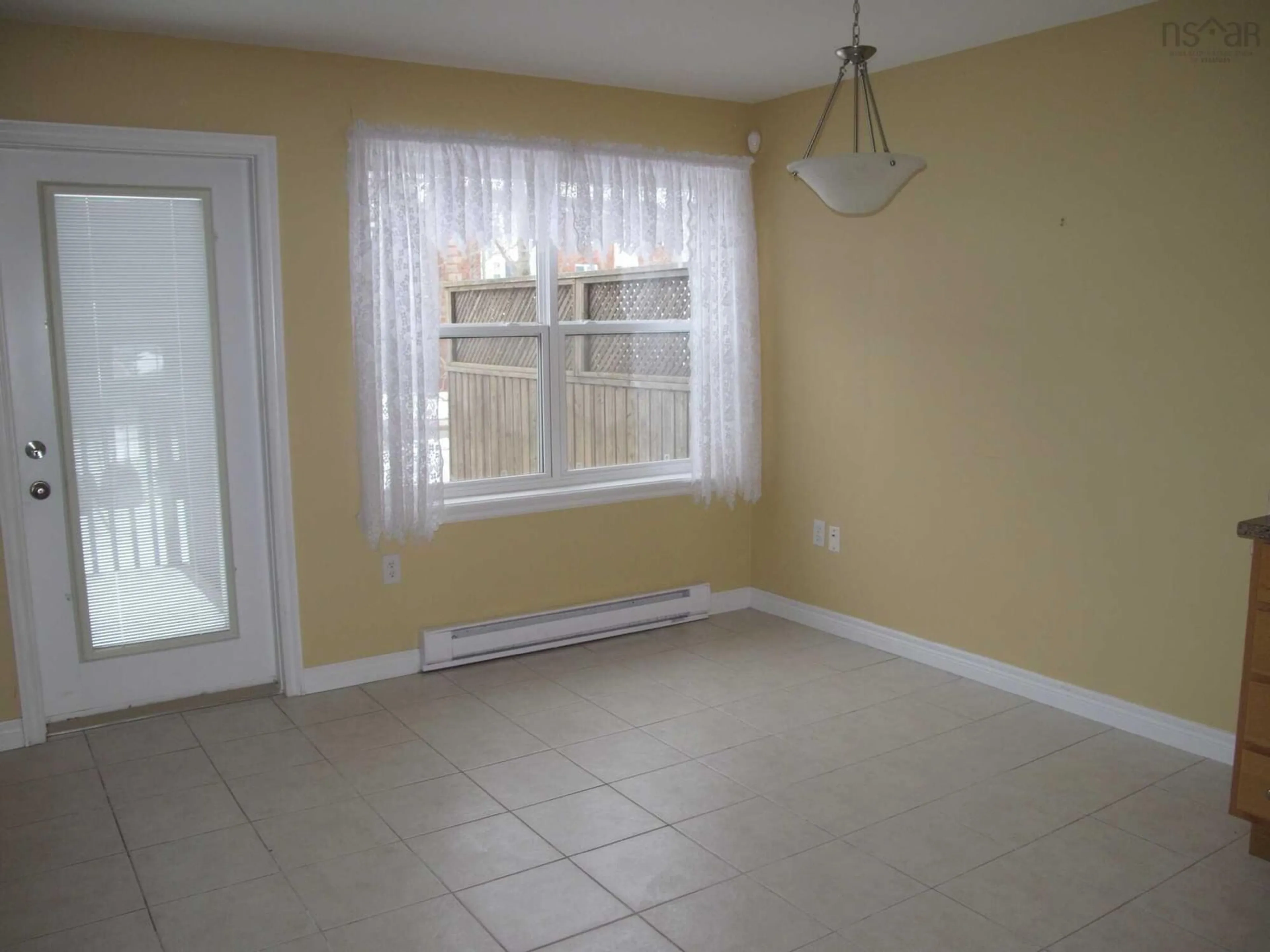 A pic of a room for 15 Woodhaven Close, Dartmouth Nova Scotia B2W 6P9