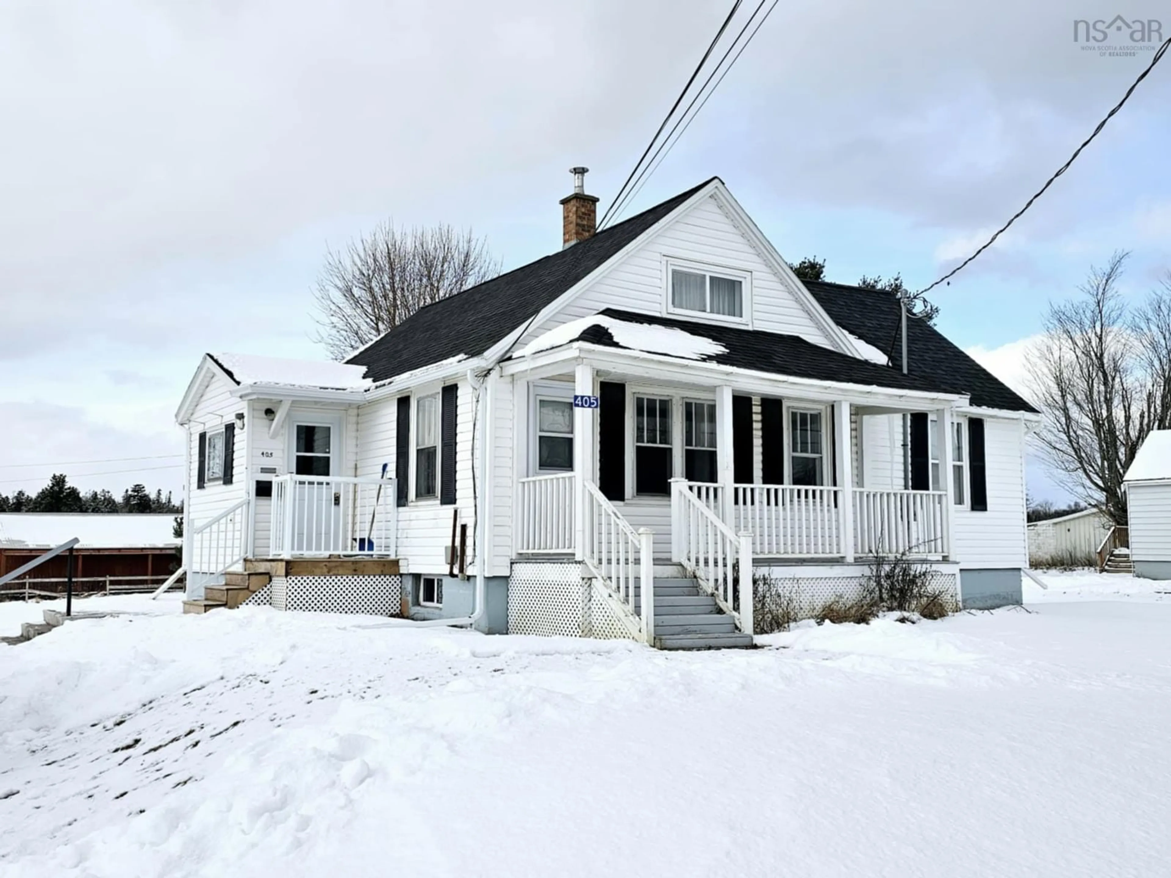 Home with vinyl exterior material, street for 405 Pictou Rd, Bible Hill Nova Scotia B2N 2T6