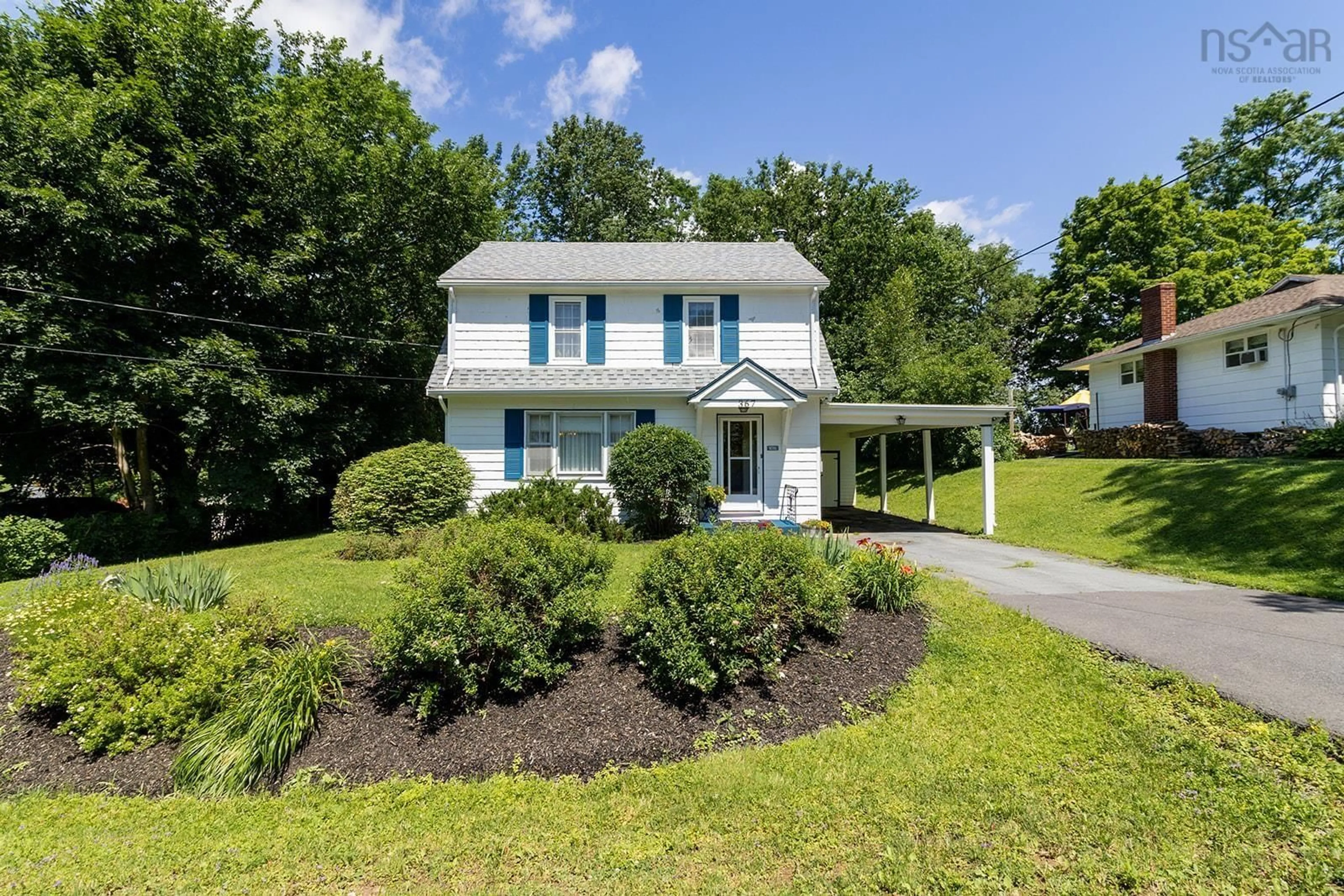 Home with vinyl exterior material, unknown for 367 Alexander St, Windsor Nova Scotia B0N 2T0