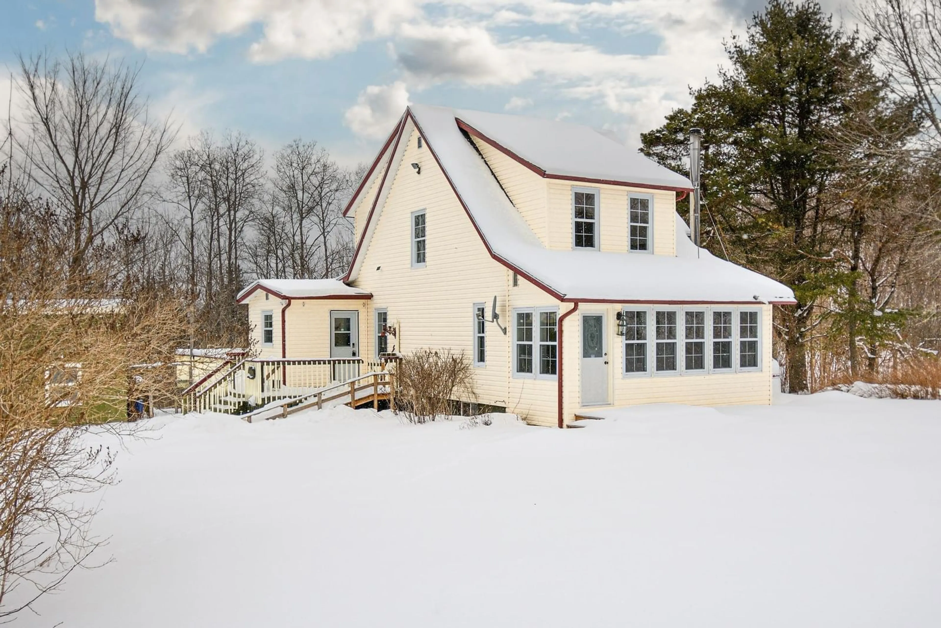 Home with vinyl exterior material, unknown for 1453 Yankee Line Rd, Middle River Nova Scotia B0E 1B0