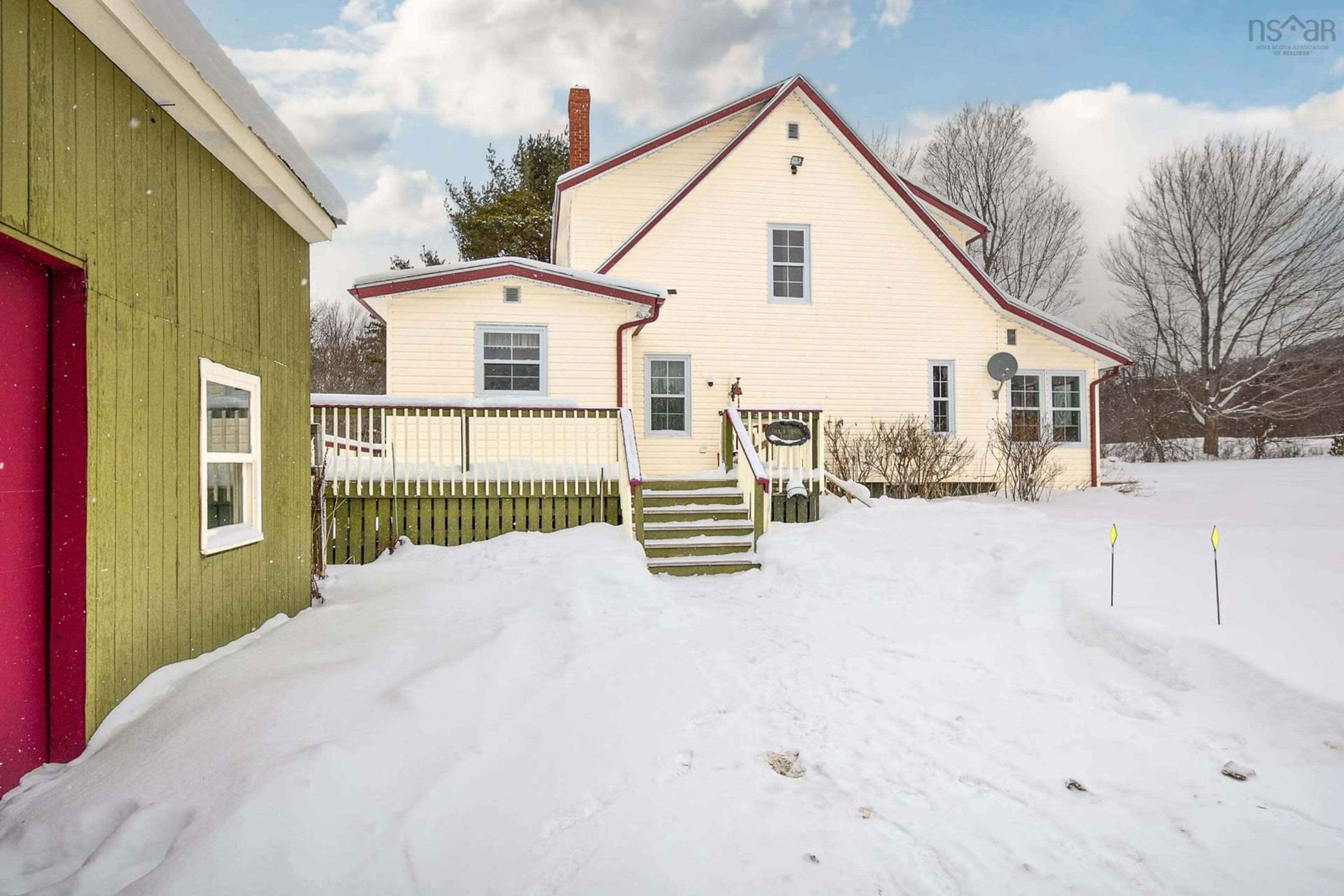 A pic from outside/outdoor area/front of a property/back of a property/a pic from drone, street for 1453 Yankee Line Rd, Middle River Nova Scotia B0E 1B0