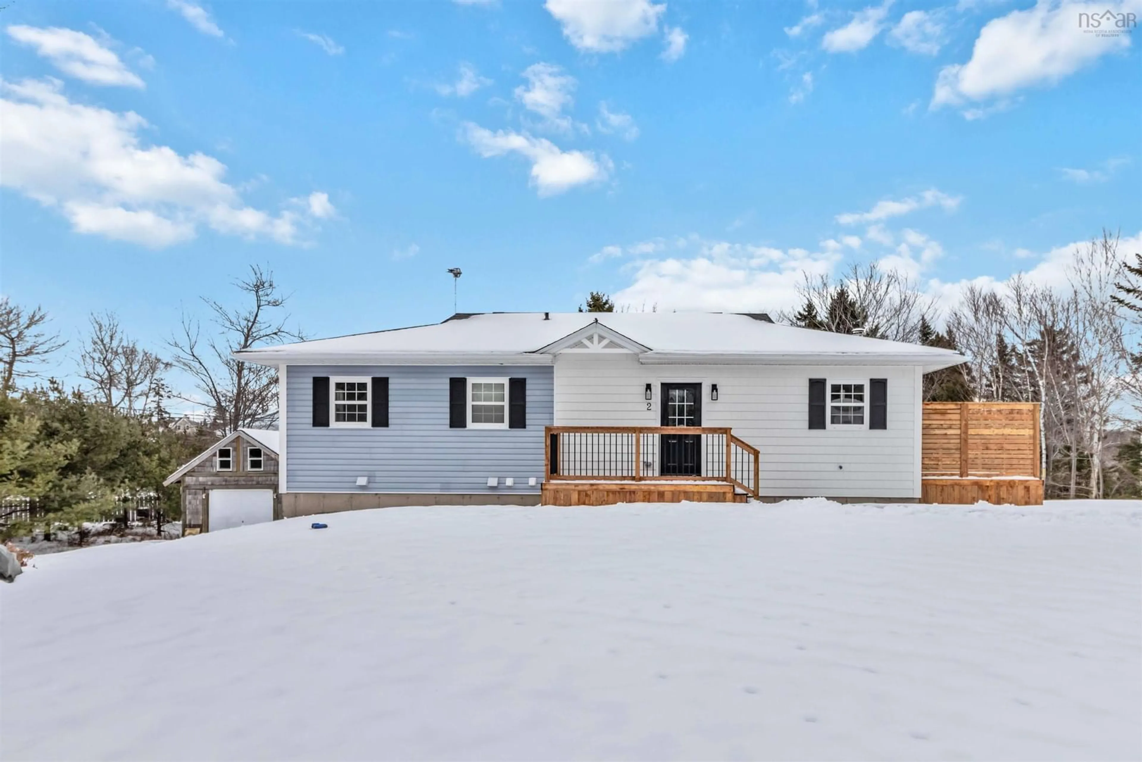 Home with vinyl exterior material, unknown for 2 Stillwater Crt, Mineville Nova Scotia B2Z 1K2