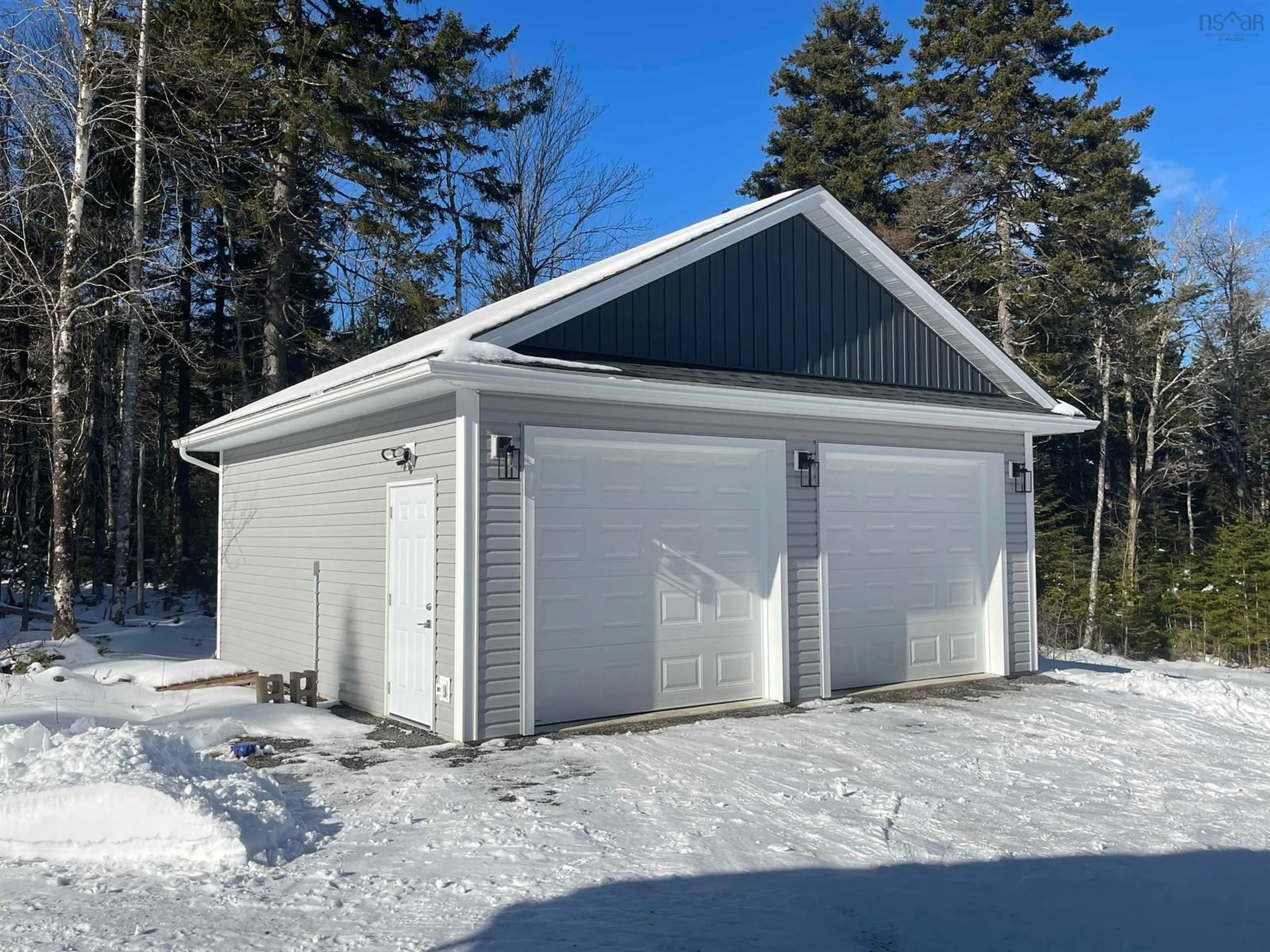 Indoor garage for 104 Beamish Rd, East Uniacke Nova Scotia B0N 1Z0