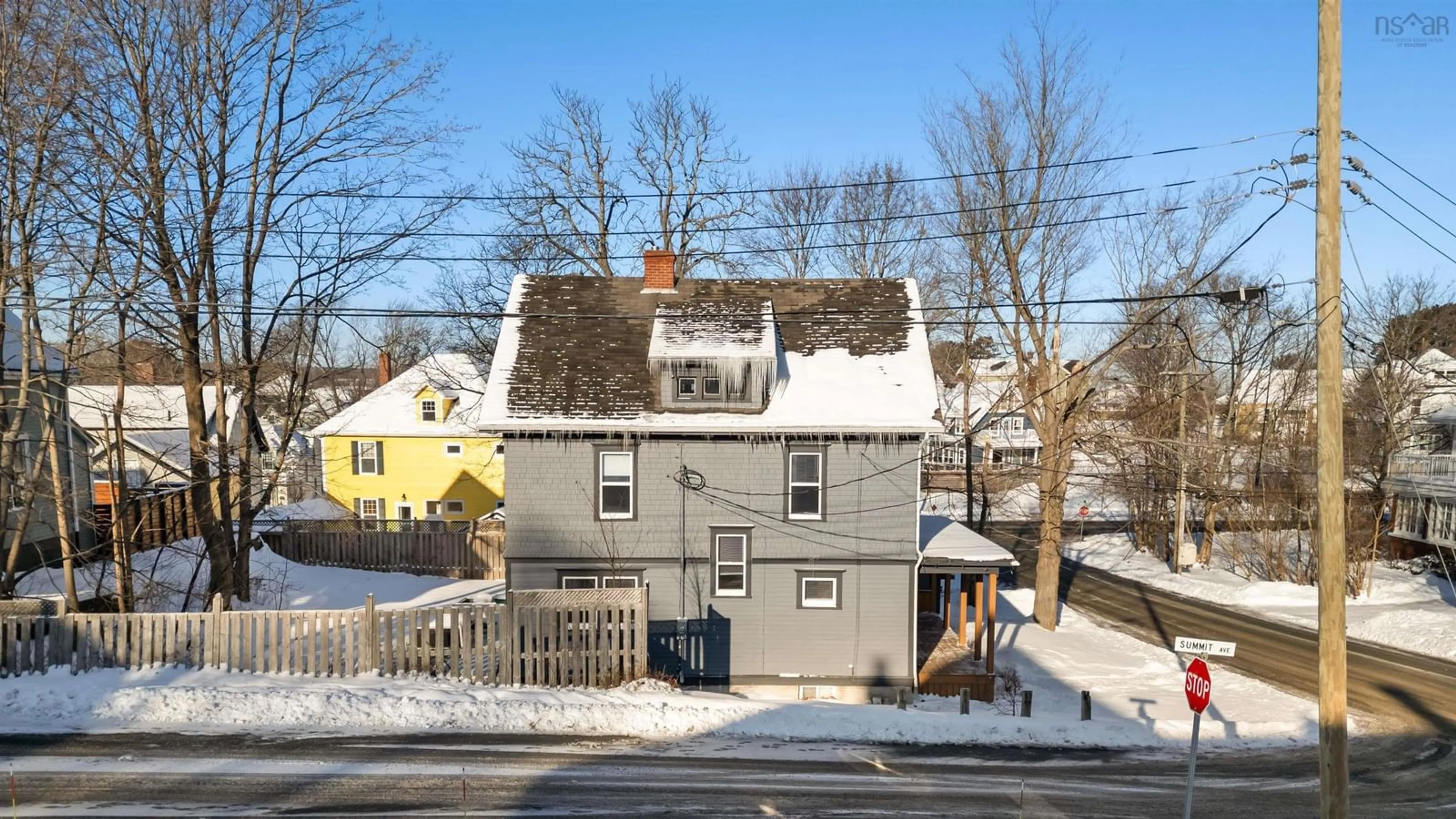 A pic from outside/outdoor area/front of a property/back of a property/a pic from drone, street for 273 Fraser St, New Glasgow Nova Scotia B2H 4J5