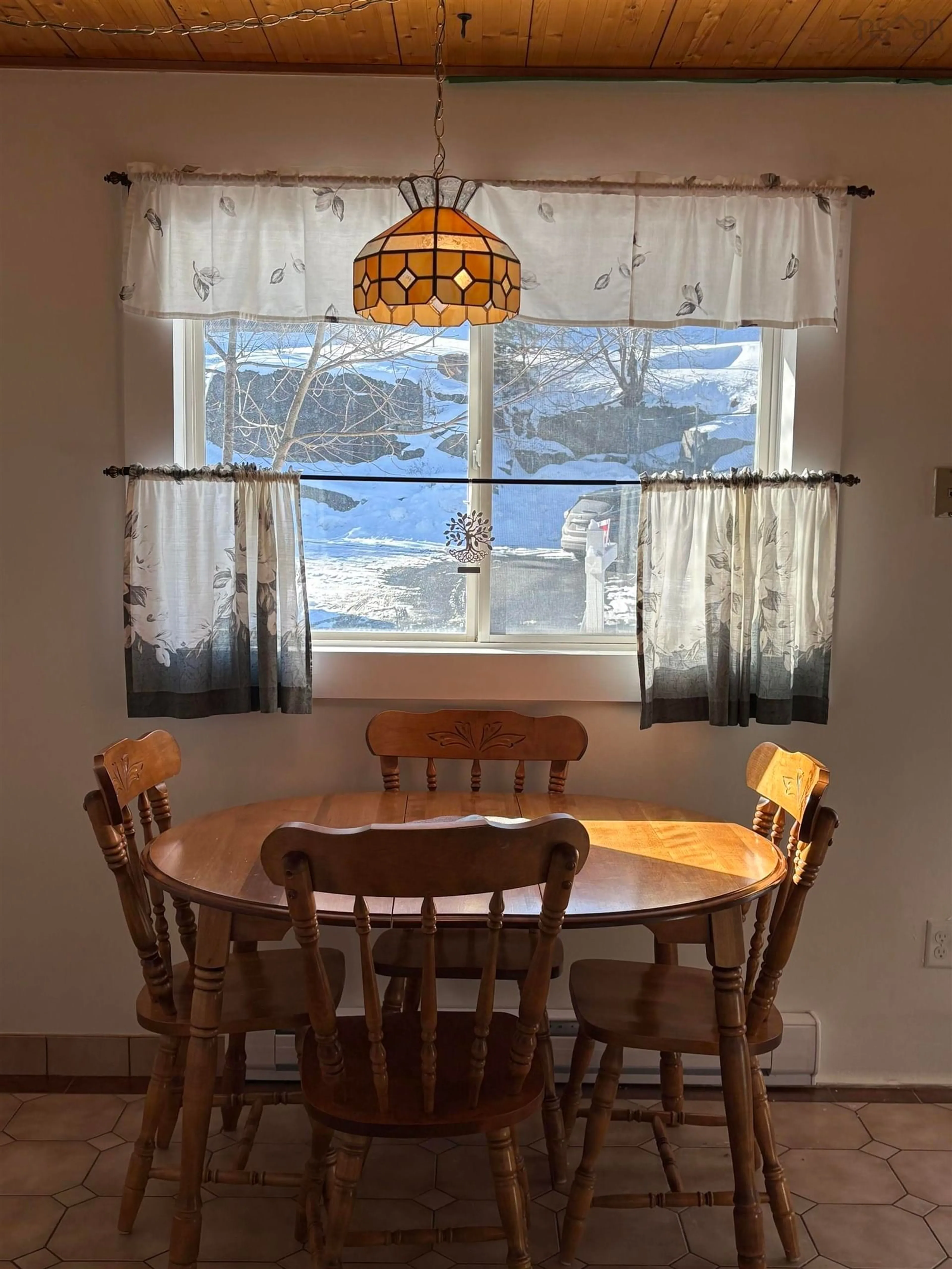 Dining room, wood/laminate floor for 91 Bromley Road, Cowie Hill Nova Scotia B3P 2L6