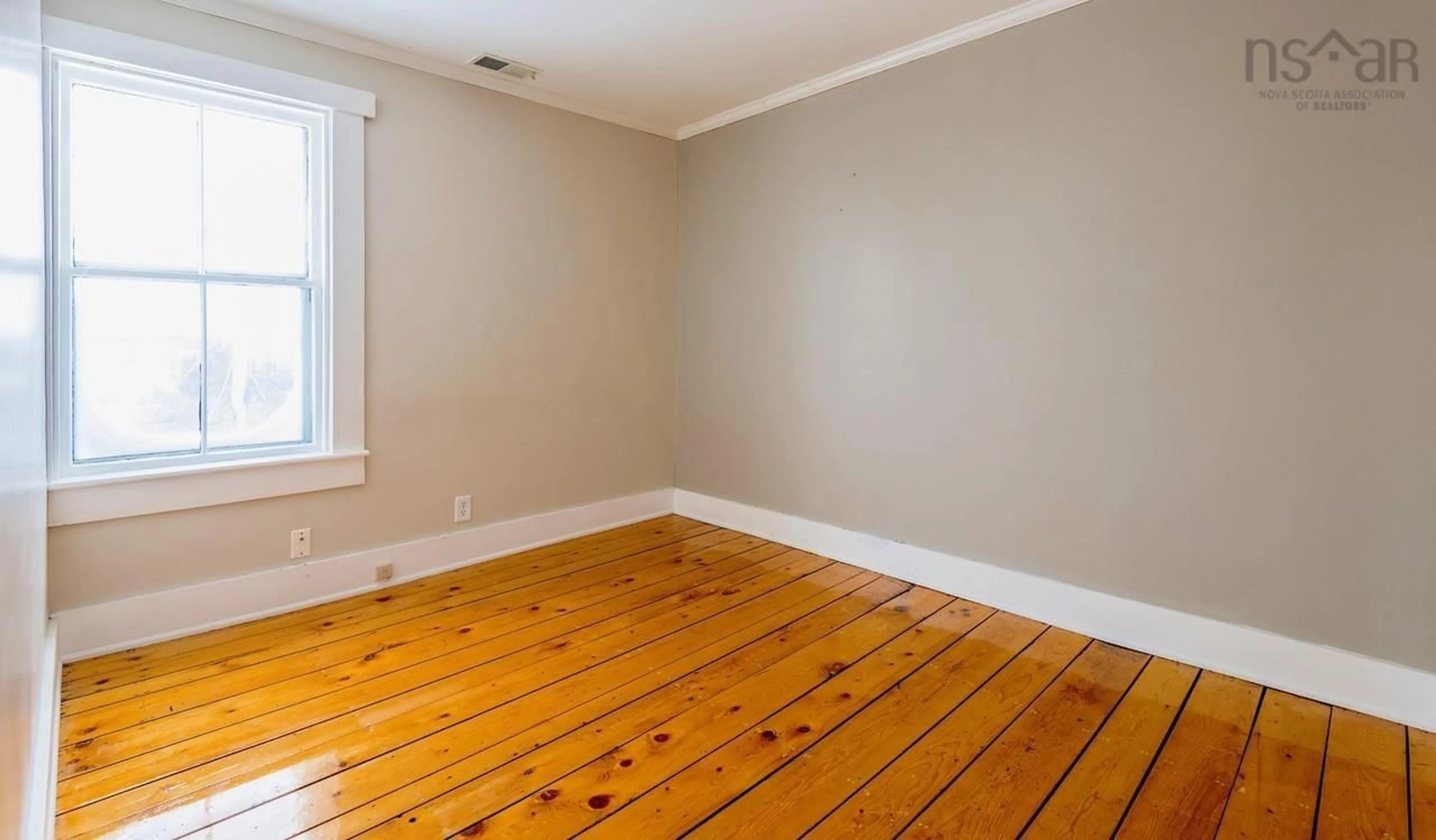 A pic of a room for 94 Hopson St, Lunenburg Nova Scotia B0J 2C0