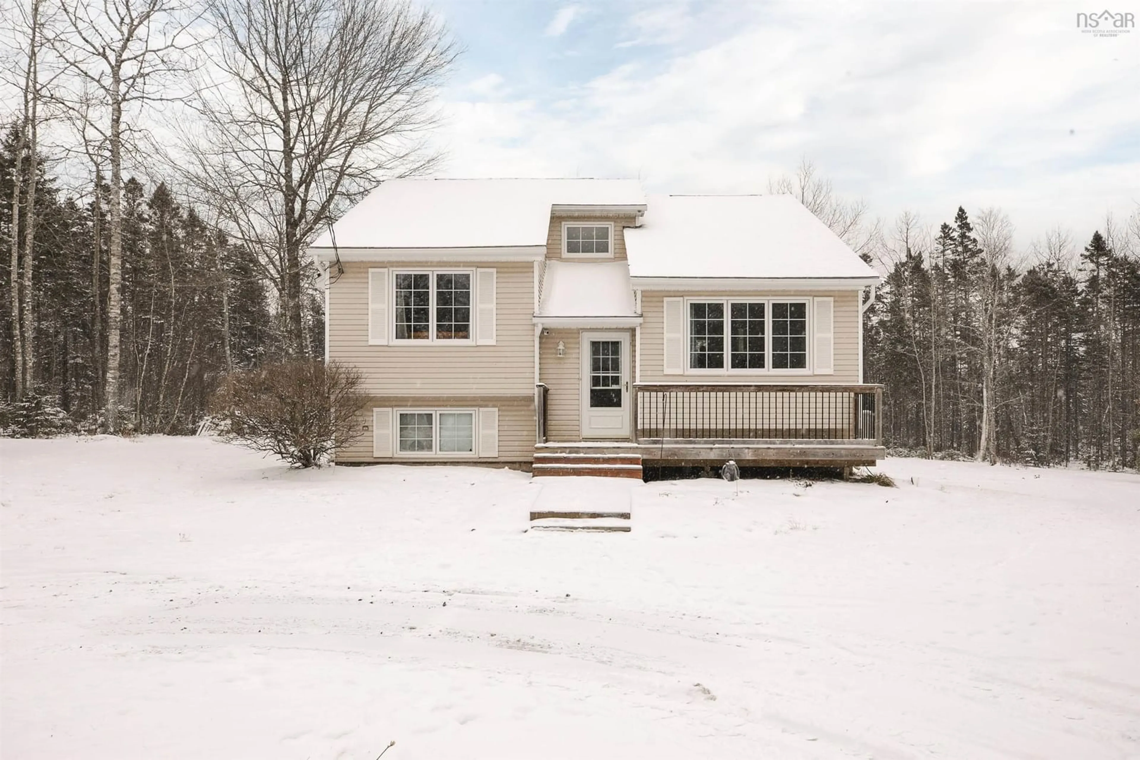 Home with vinyl exterior material, street for 212 Renfrew Rd, Enfield Nova Scotia B2T 1H8