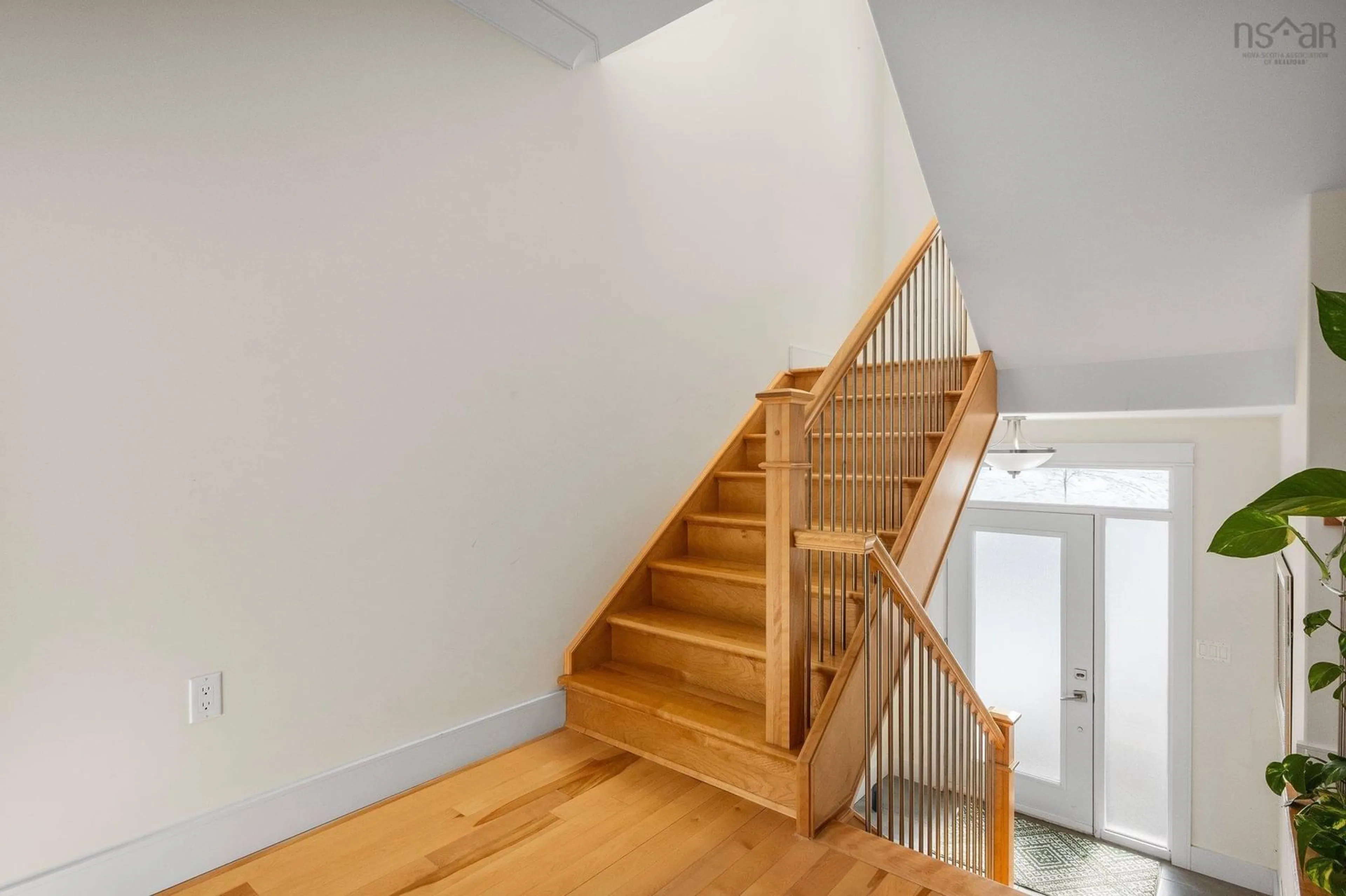 Stairs for 60 Eliza Ritchie Cres, Rockingham Nova Scotia B3M 0K6