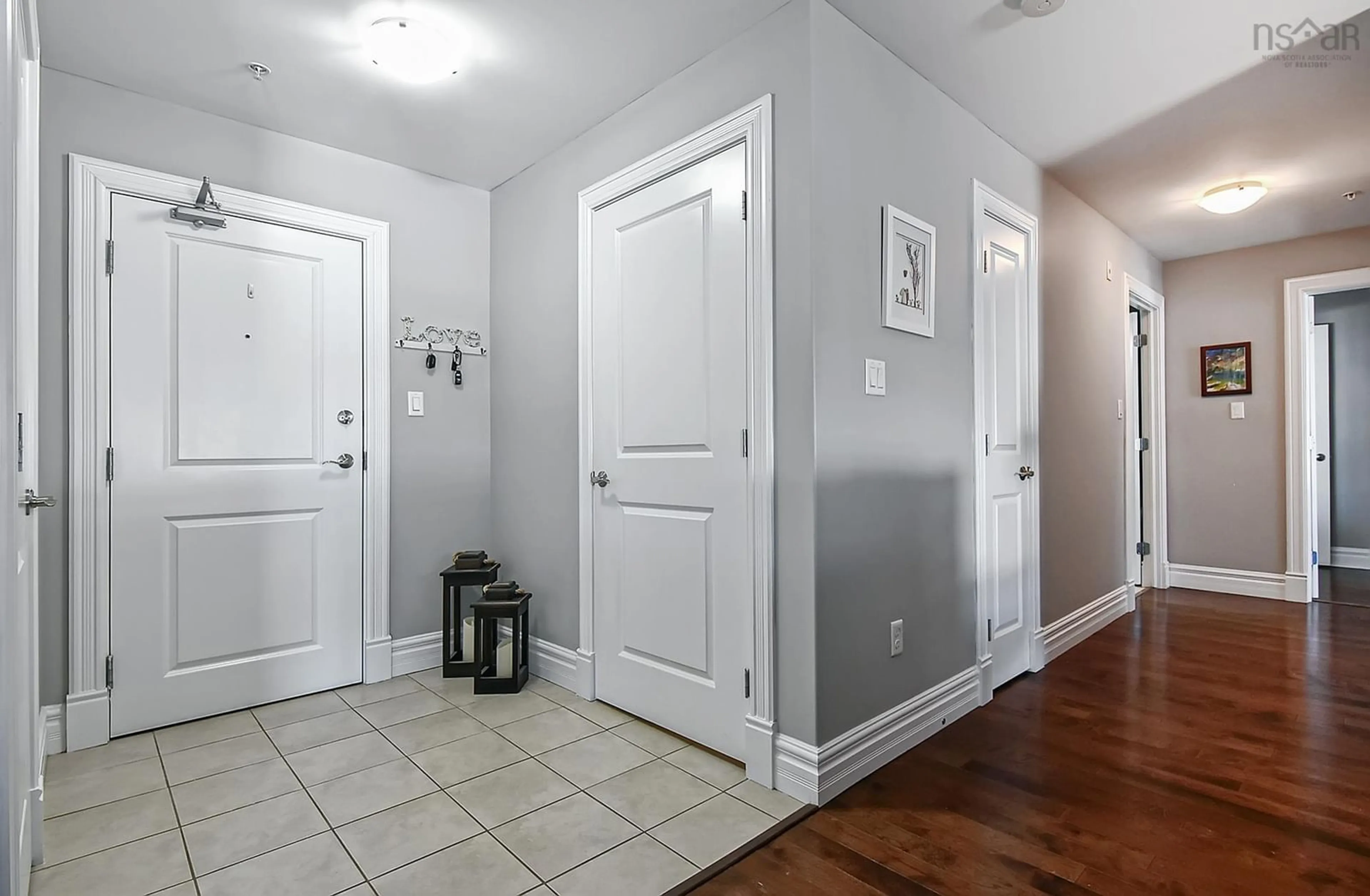 Indoor entryway for 89 Pebblecreek Crescent #411, Dartmouth Nova Scotia B2W 0K6