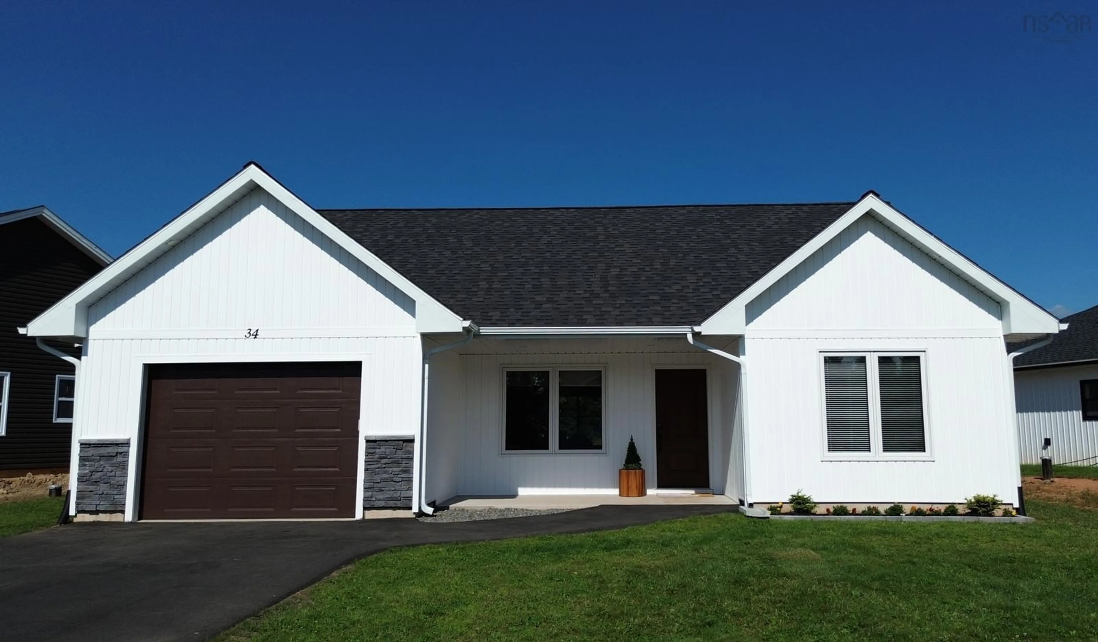 Home with vinyl exterior material, street for 34 Oxford Crt, Valley Nova Scotia B6L 0C1