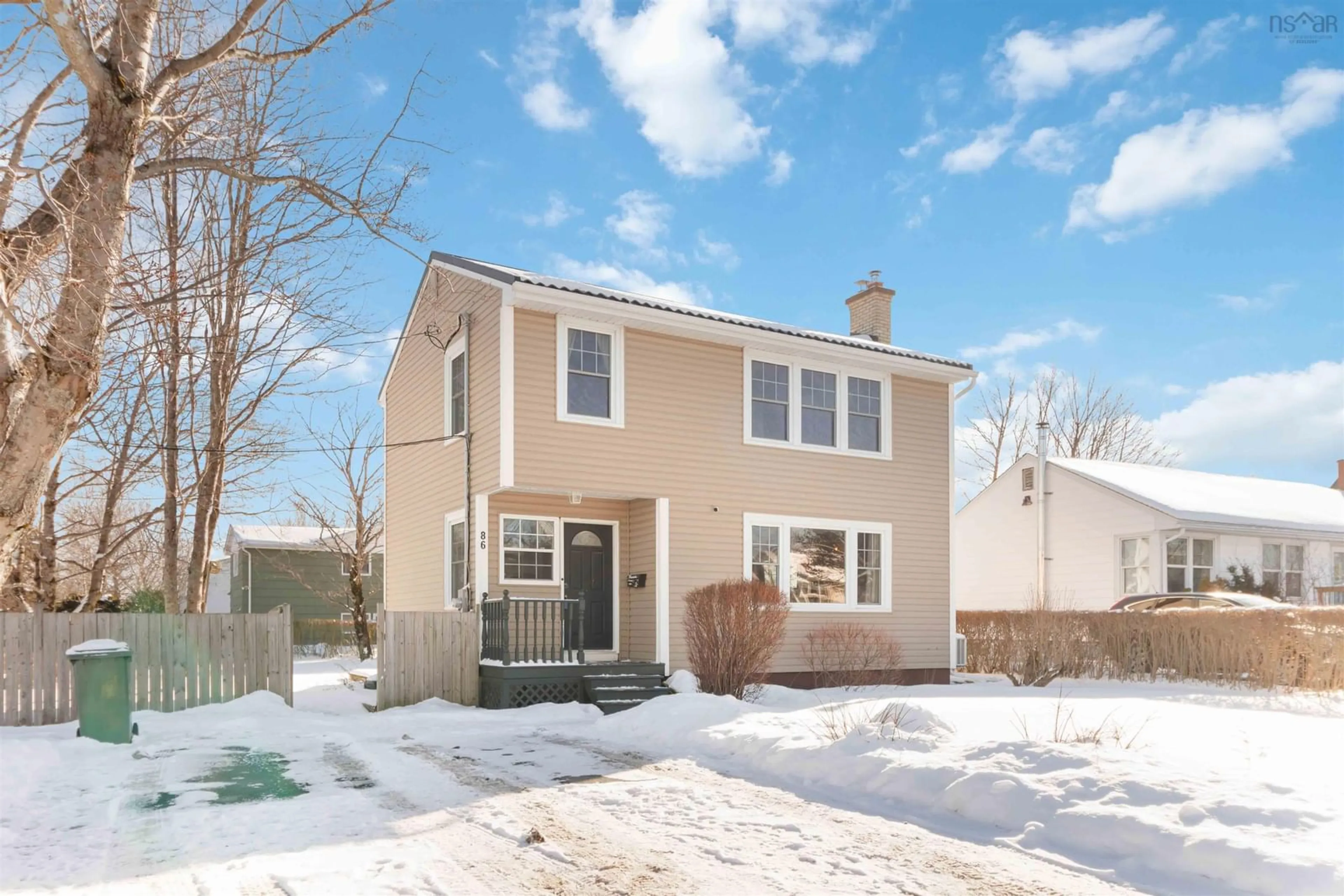 Home with vinyl exterior material, street for 86 Spikenard Street, Dartmouth Nova Scotia B2W 3C3