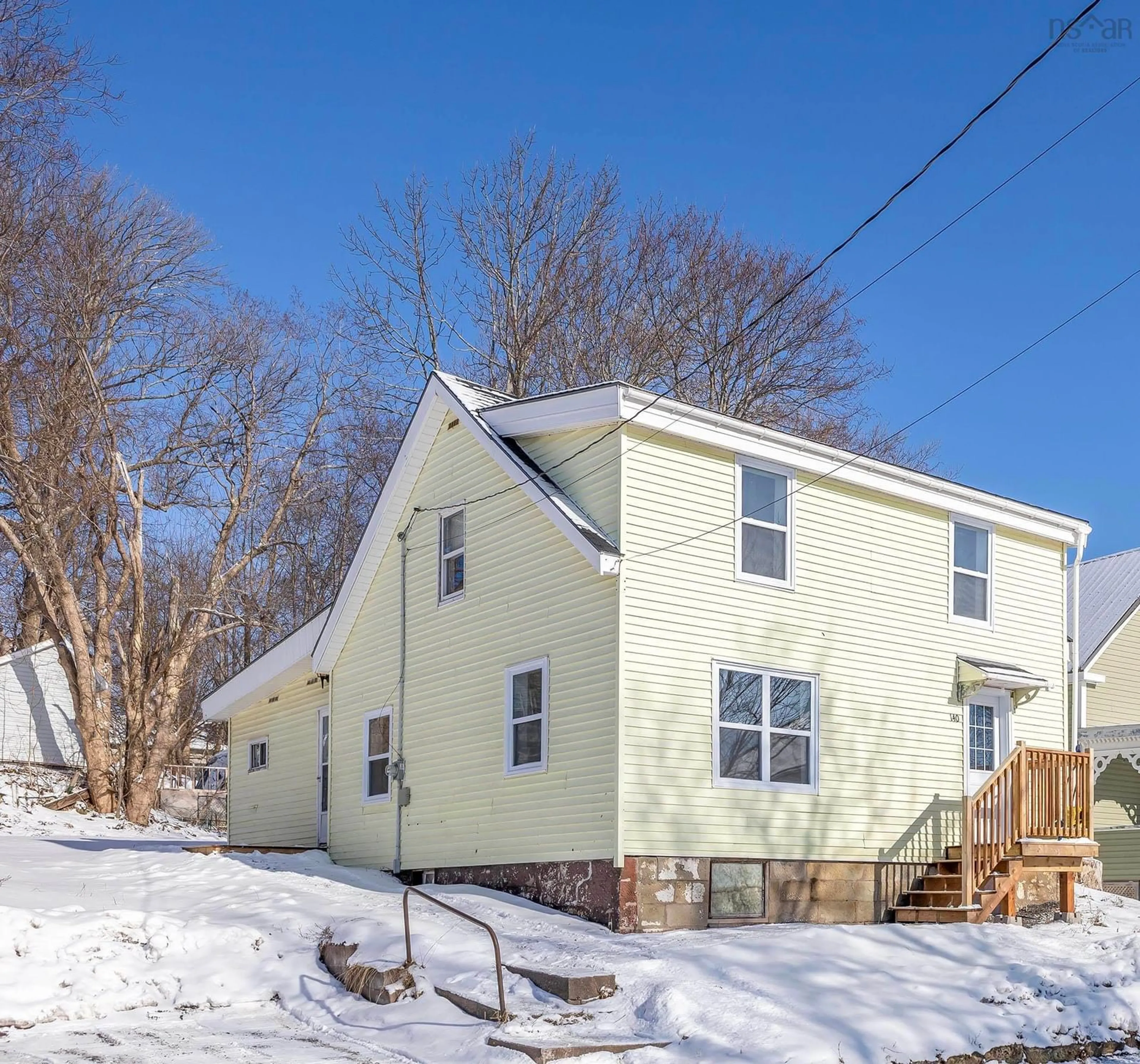 A pic from outside/outdoor area/front of a property/back of a property/a pic from drone, street for 140 St. Andrews St, Pictou Nova Scotia B0K 1H0