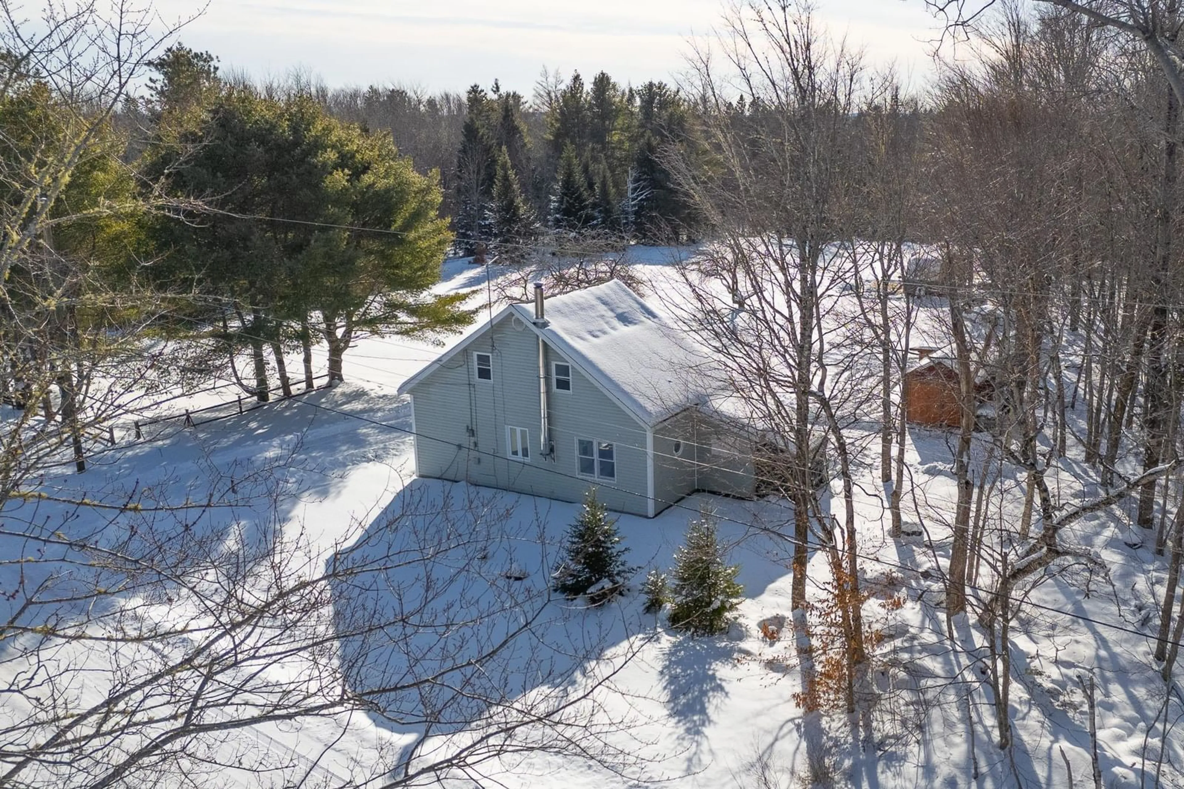 A pic from outside/outdoor area/front of a property/back of a property/a pic from drone, unknown for 4149 Woodstock Rd, Mahone Bay Nova Scotia B0J 2E0