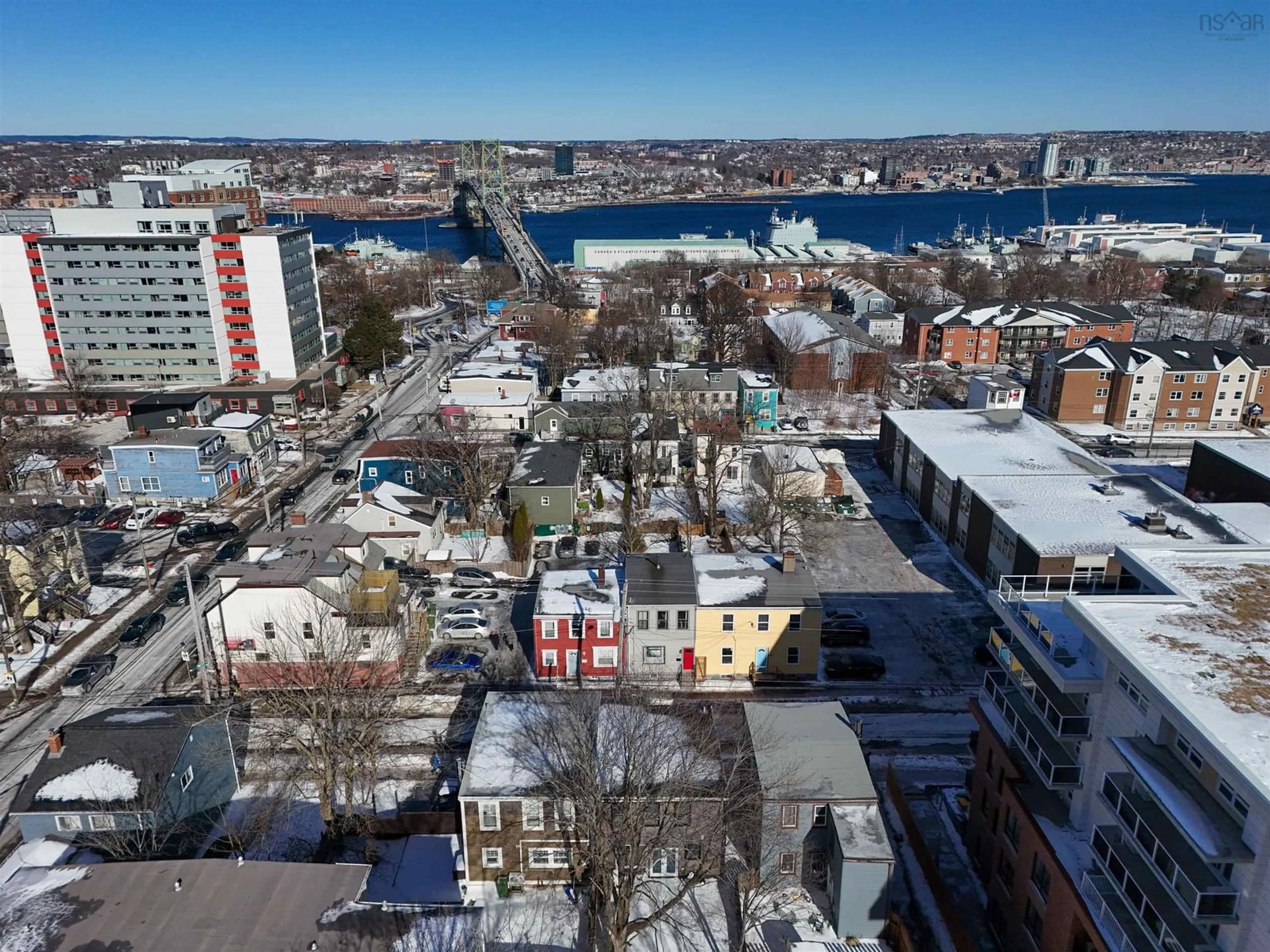 A pic from outside/outdoor area/front of a property/back of a property/a pic from drone, city buildings view from balcony for 2581 Maynard St, Halifax Peninsula Nova Scotia B3K 3V6