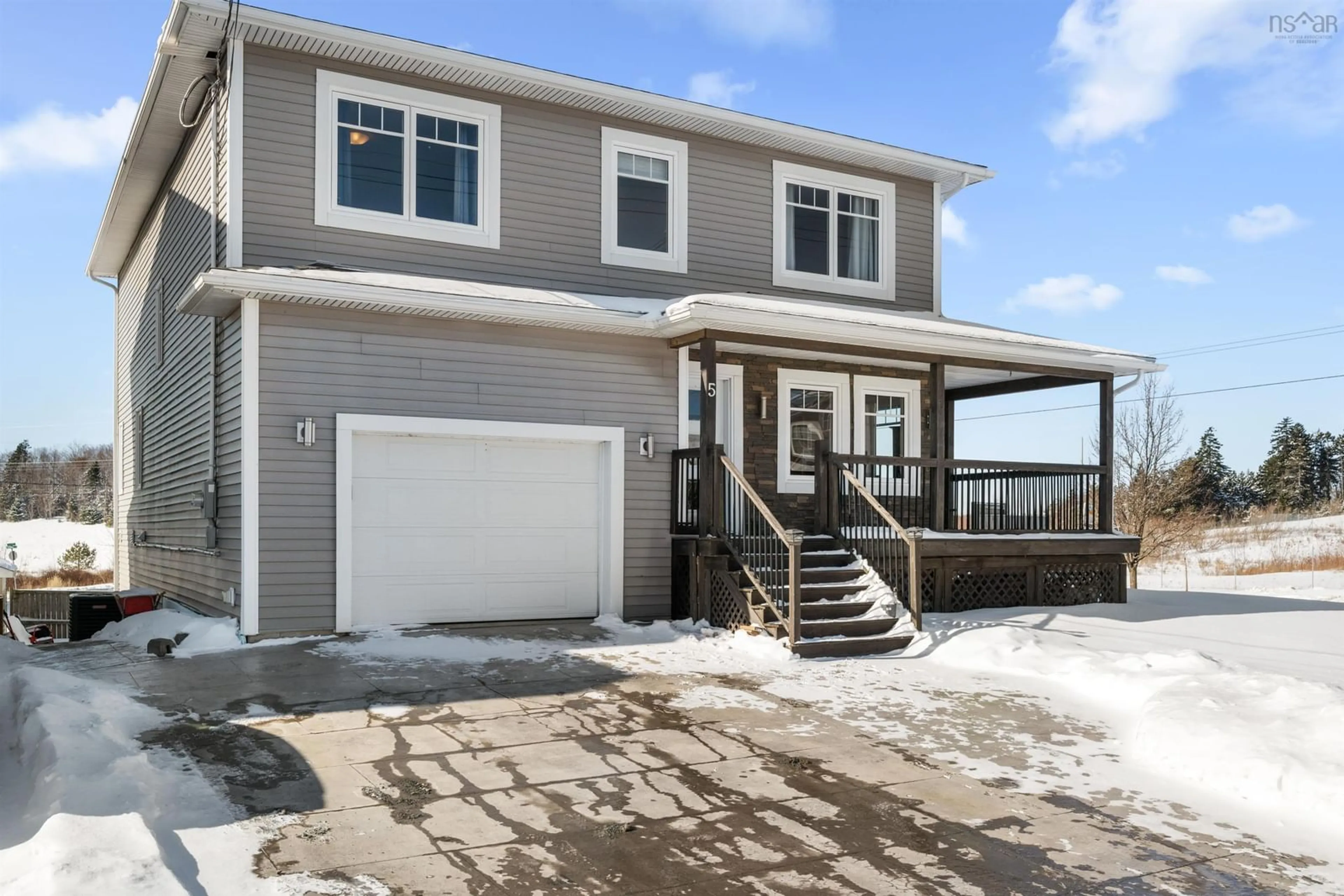 Home with vinyl exterior material, street for 5 Barnsley Crt, Middle Sackville Nova Scotia B4E 0H3