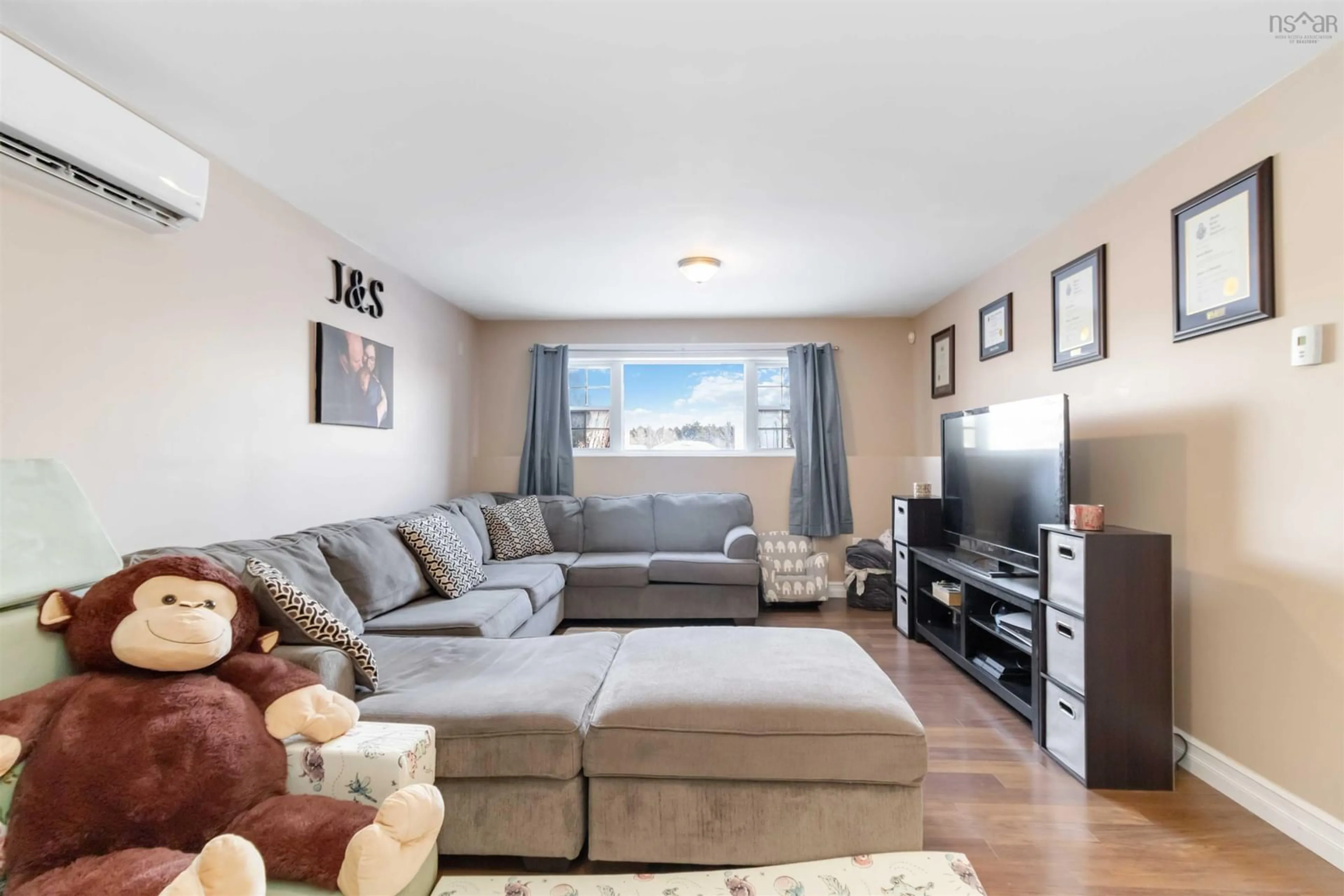 Living room with furniture, unknown for 29 Sawmill Cres, Middle Sackville Nova Scotia B4E 3M7