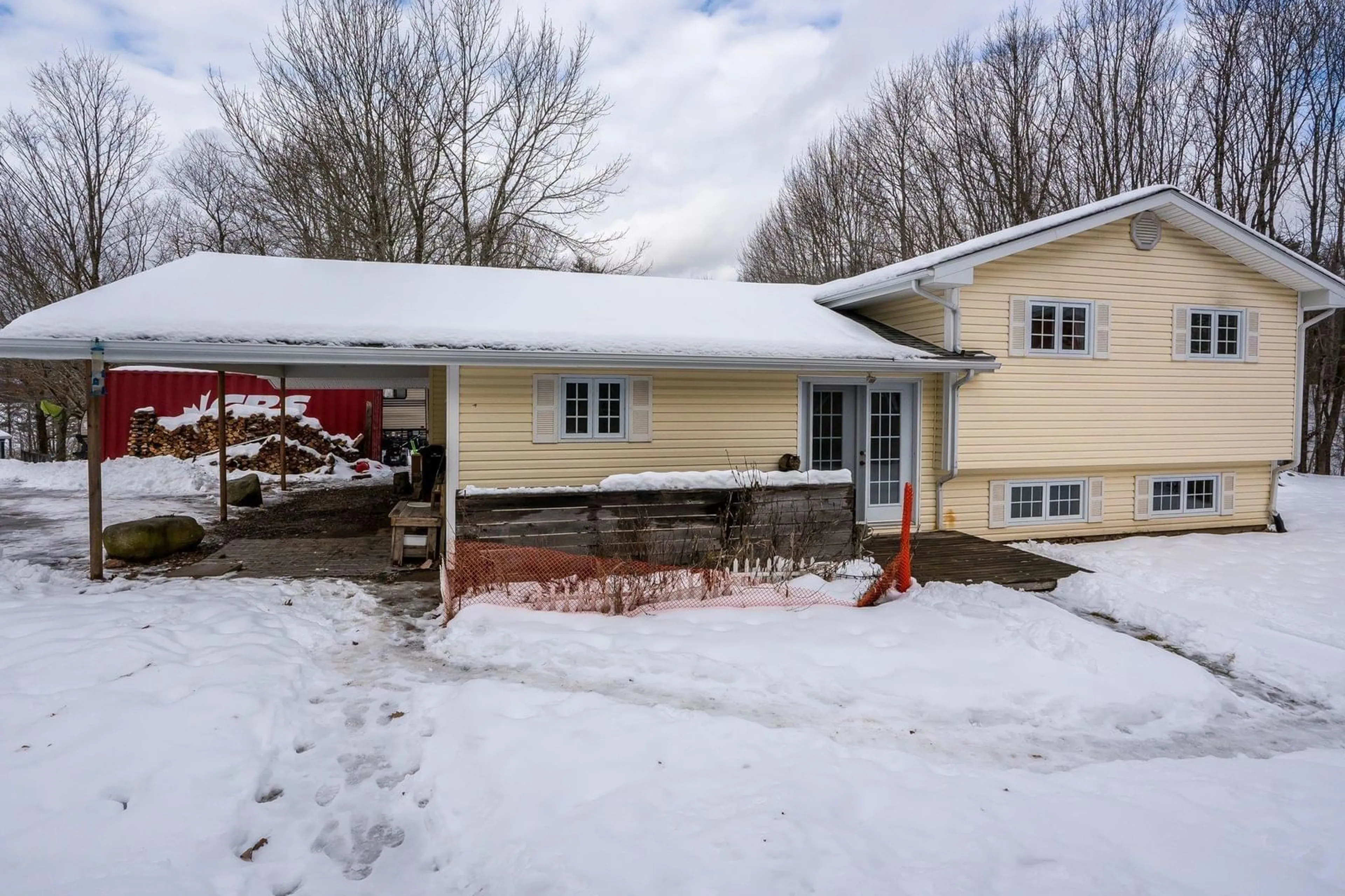 A pic from outside/outdoor area/front of a property/back of a property/a pic from drone, street for 100 Old Northwest Rd, Fauxburg Nova Scotia B0J 2C0